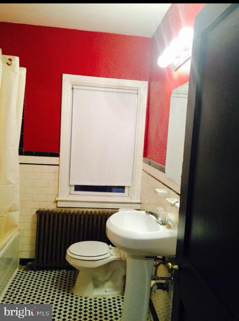 EDMONDSON VIILLAGE - Residential Lease