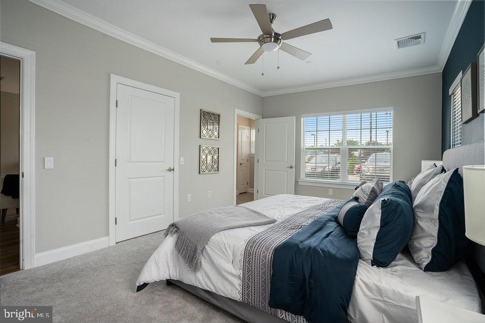 RESIDENCES AT BROOKHAVEN GLEN - Residential