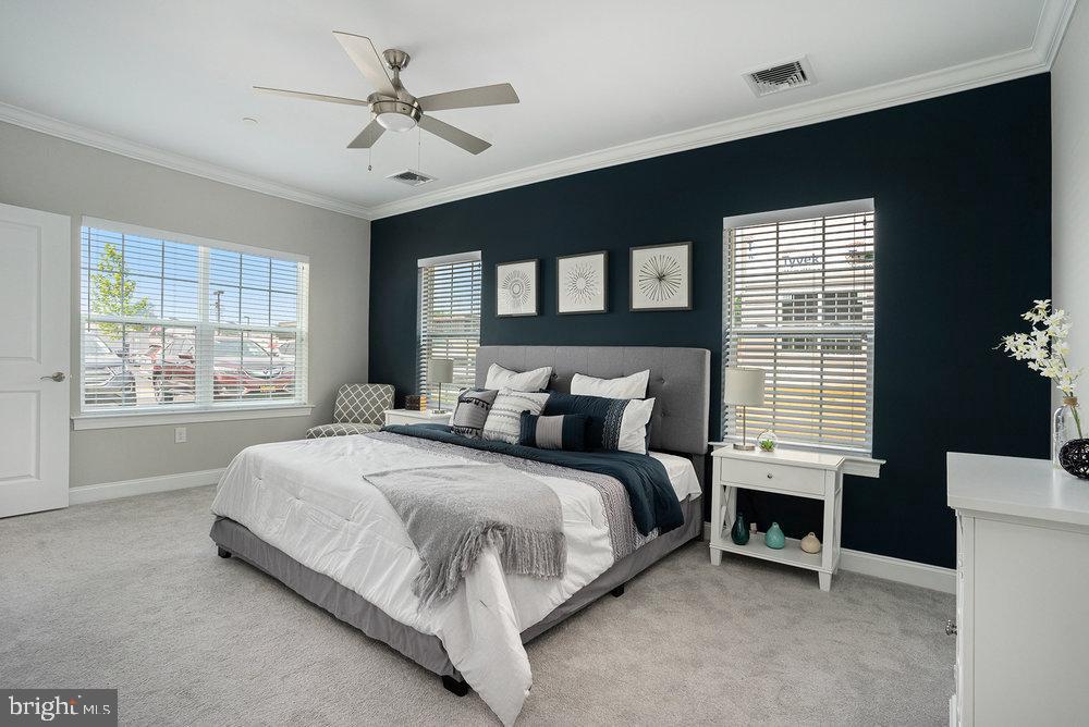 RESIDENCES AT BROOKHAVEN GLEN - Residential