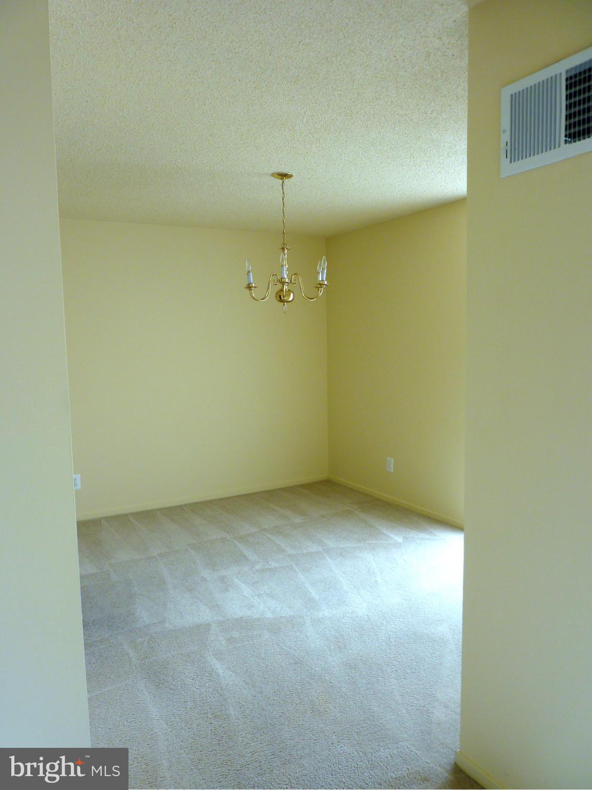 IDYLWOOD TOWERS CONDO - Residential Lease