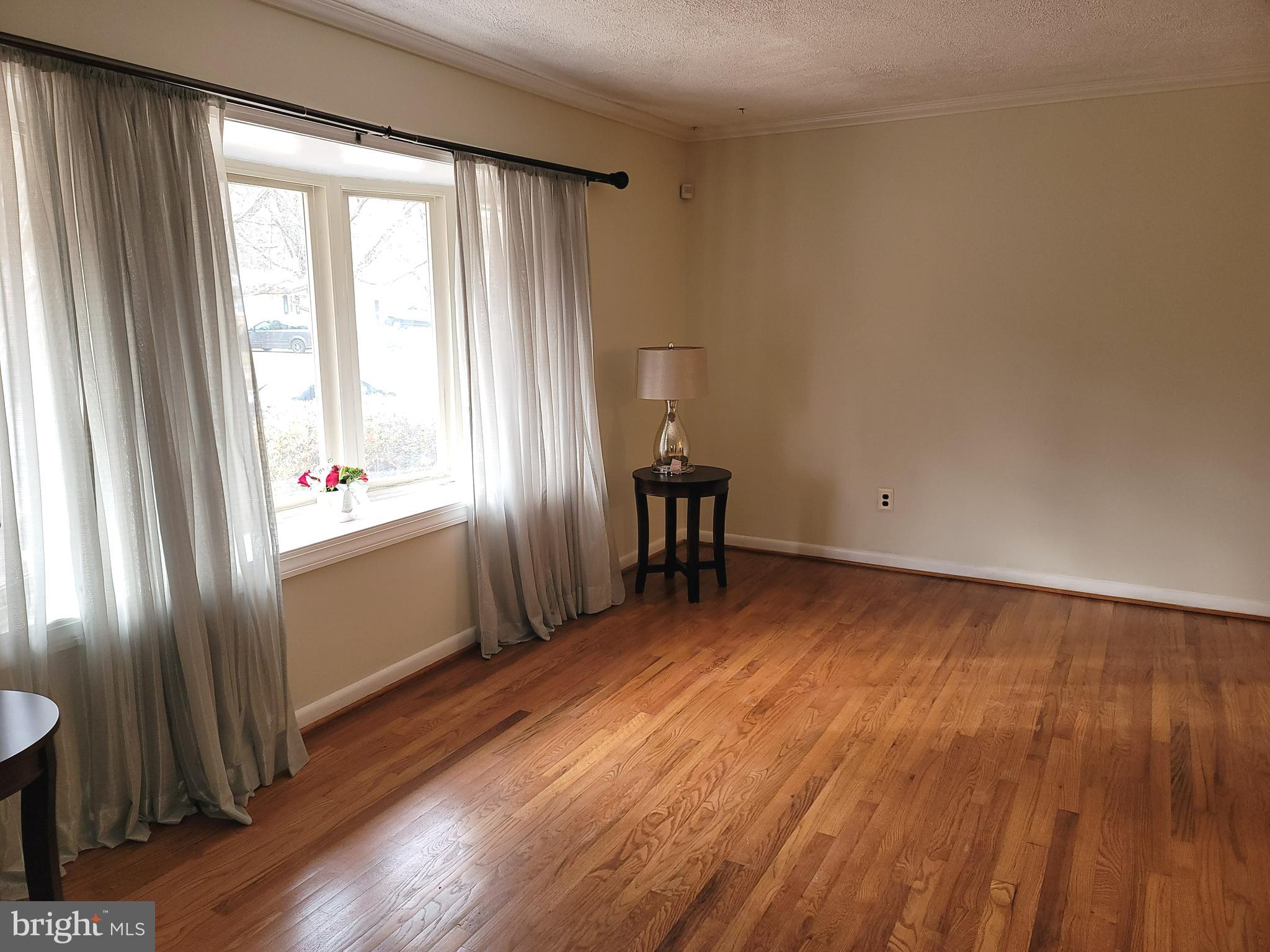 OAKLAWN - Residential