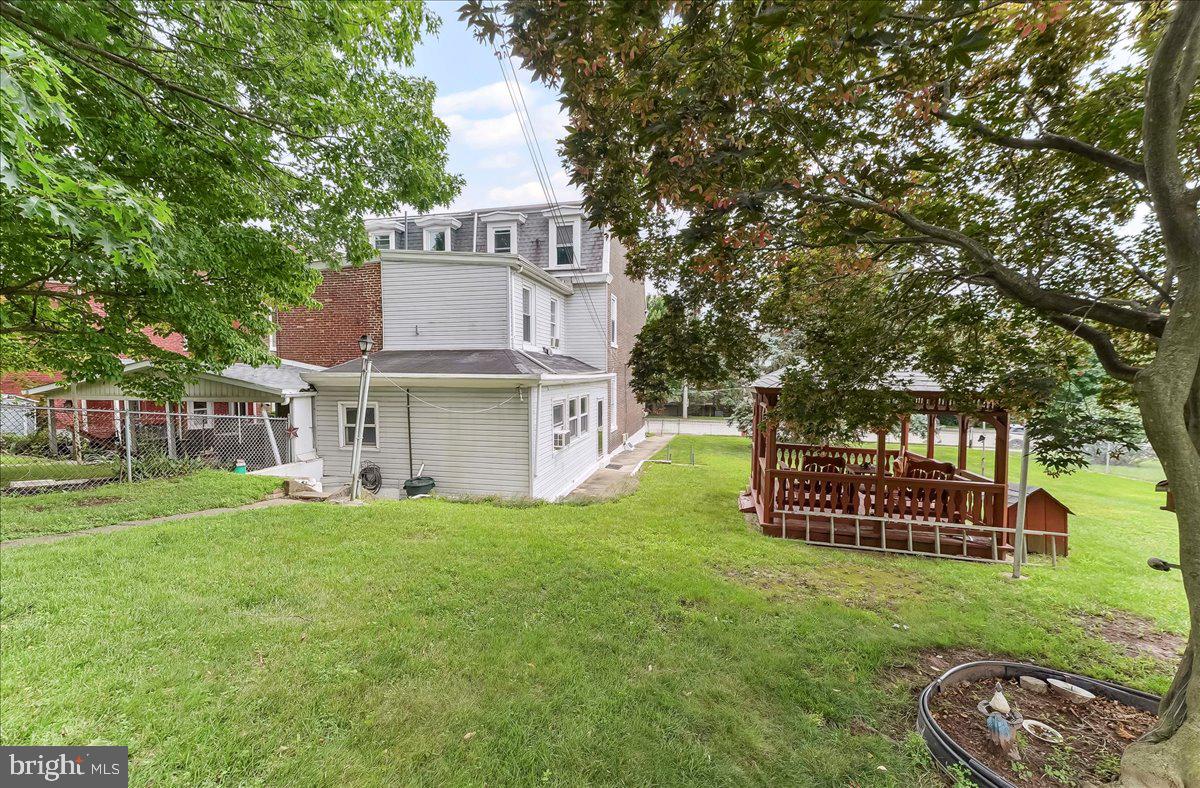 435 VANDERSLICE STREET