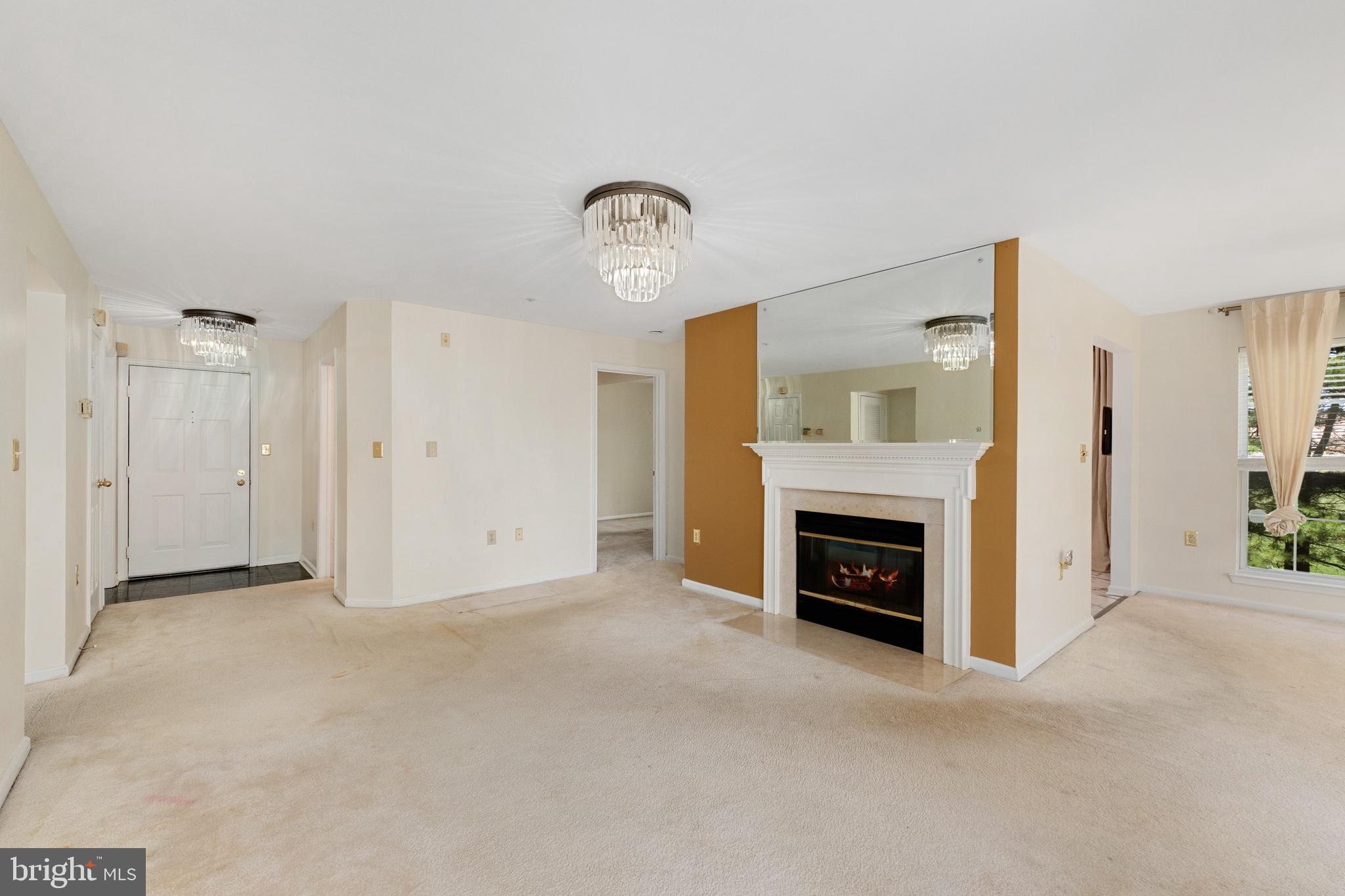 VILLAGE OF LONG REACH - Residential