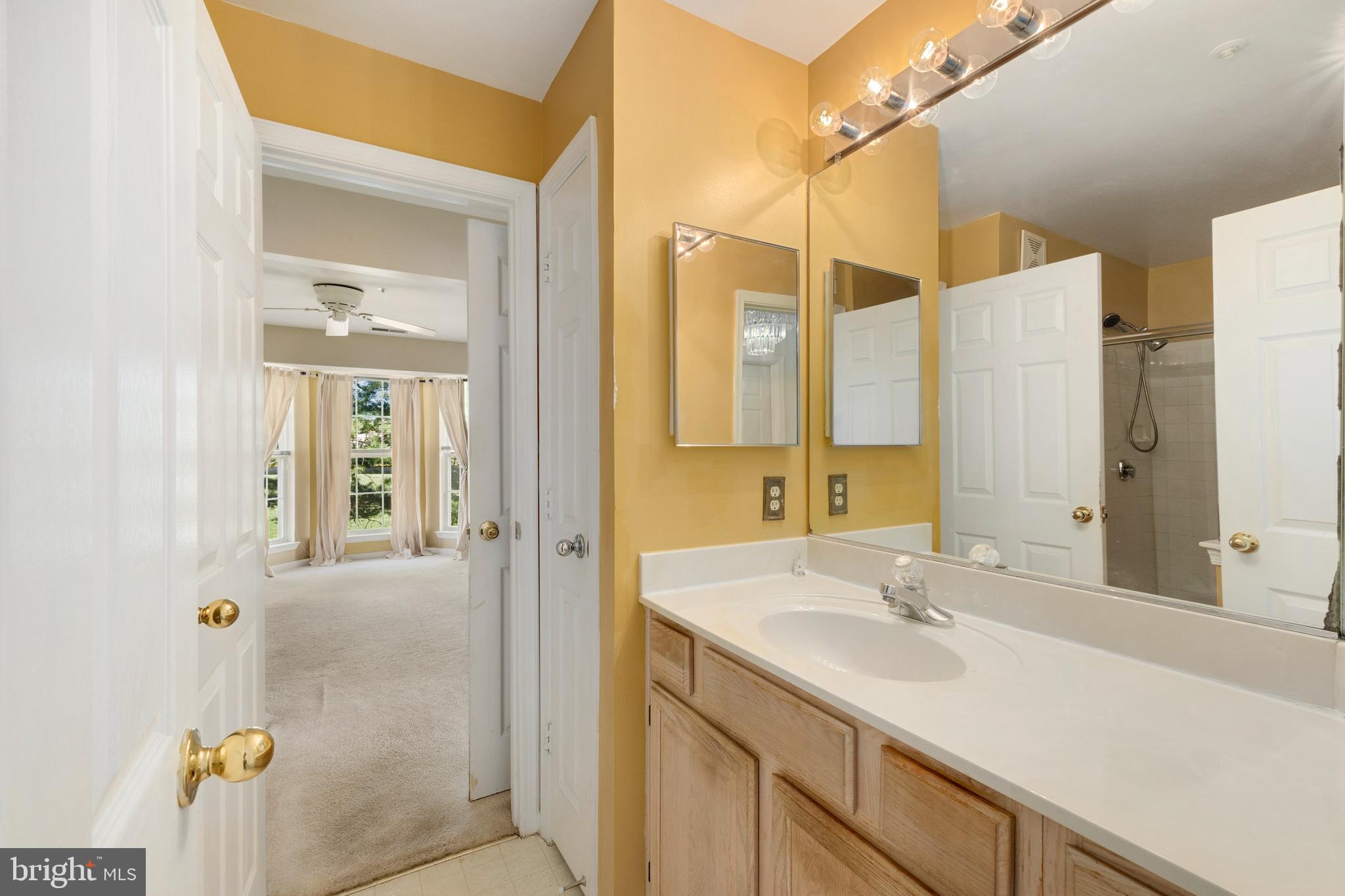 VILLAGE OF LONG REACH - Residential