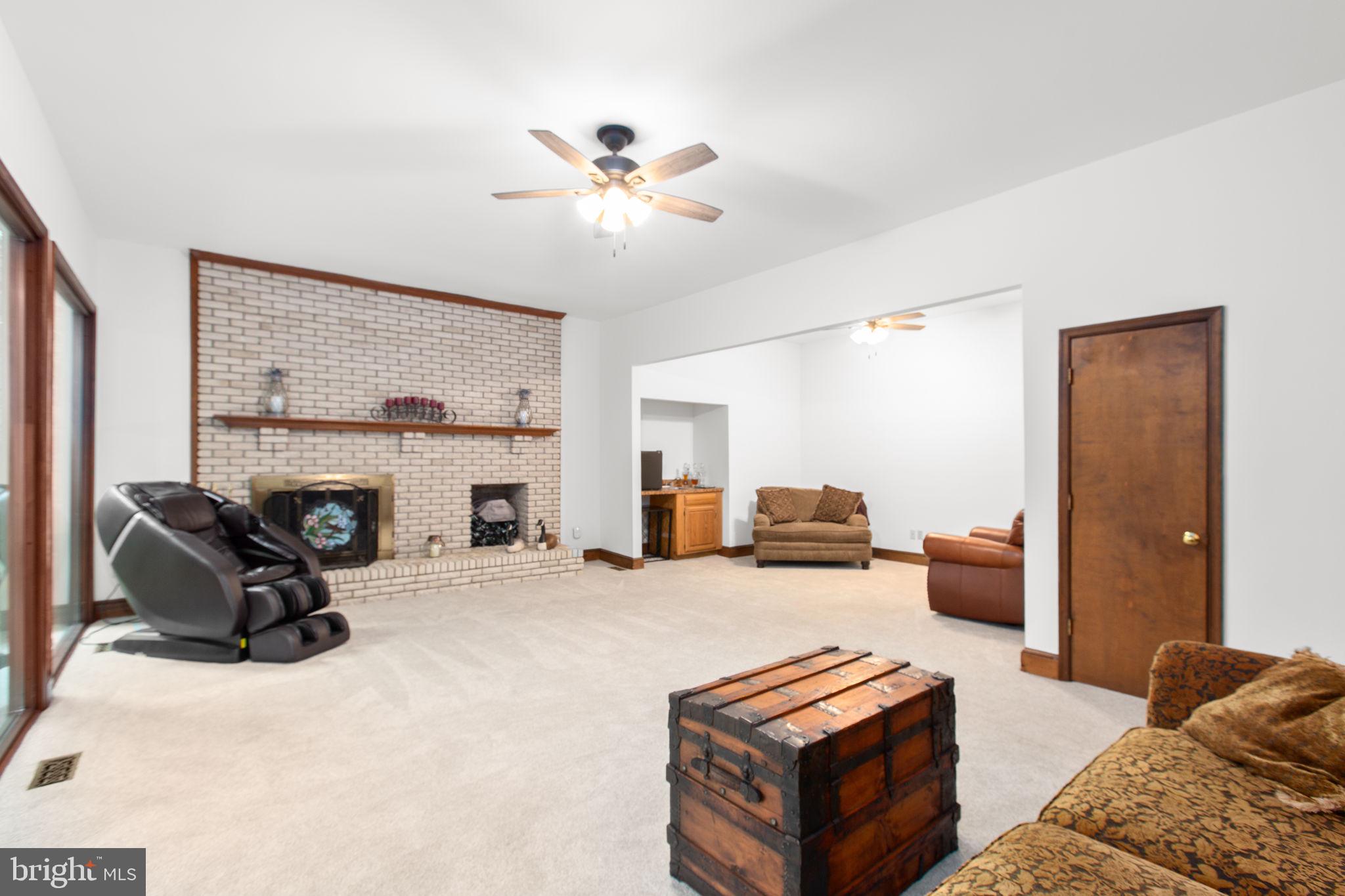 SLEEPY HOLLOW - Residential