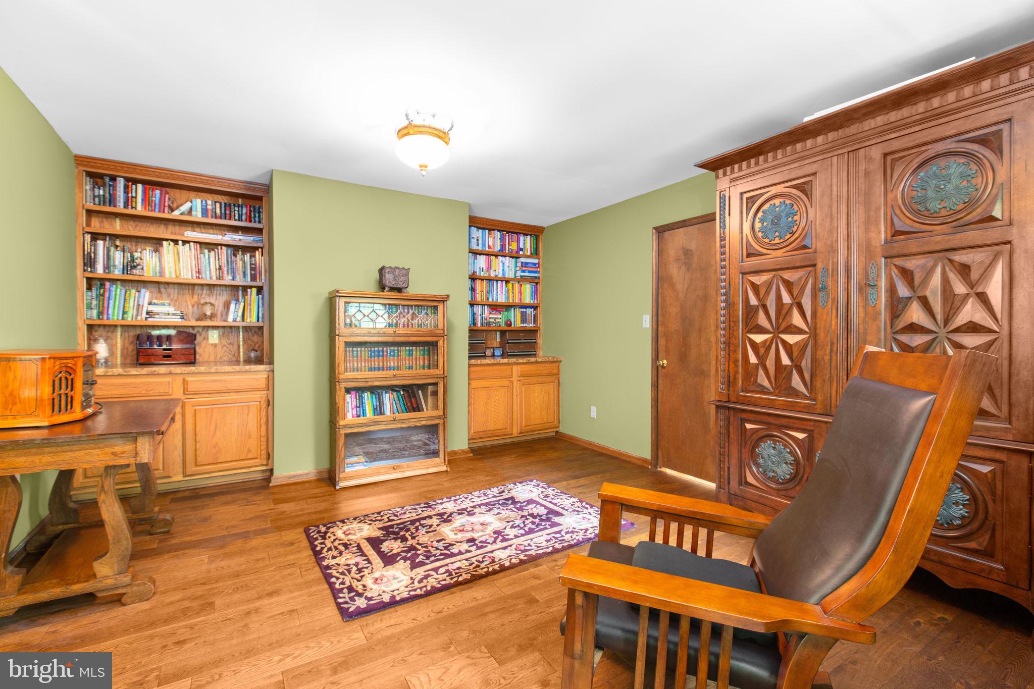 SLEEPY HOLLOW - Residential