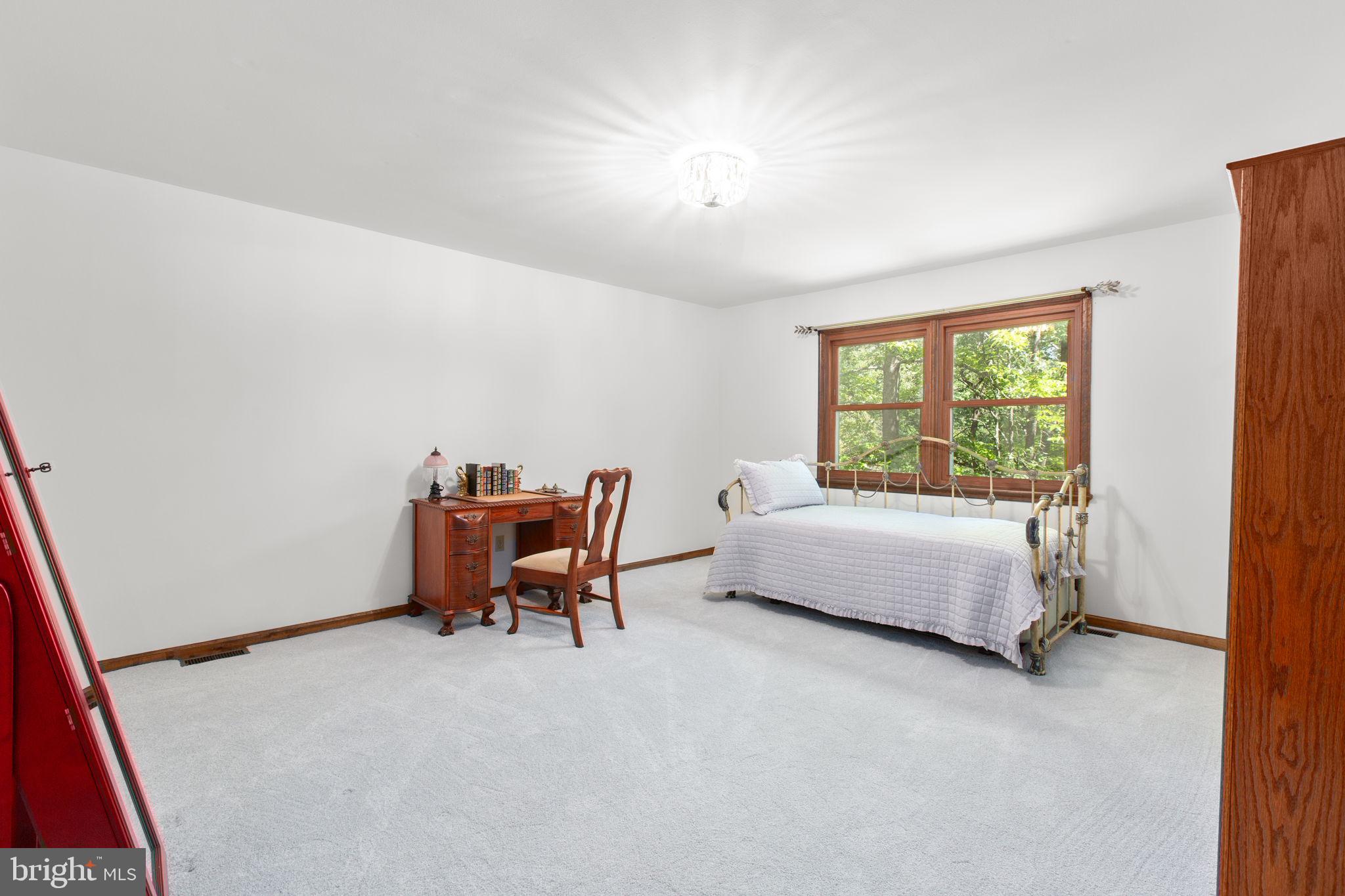 SLEEPY HOLLOW - Residential