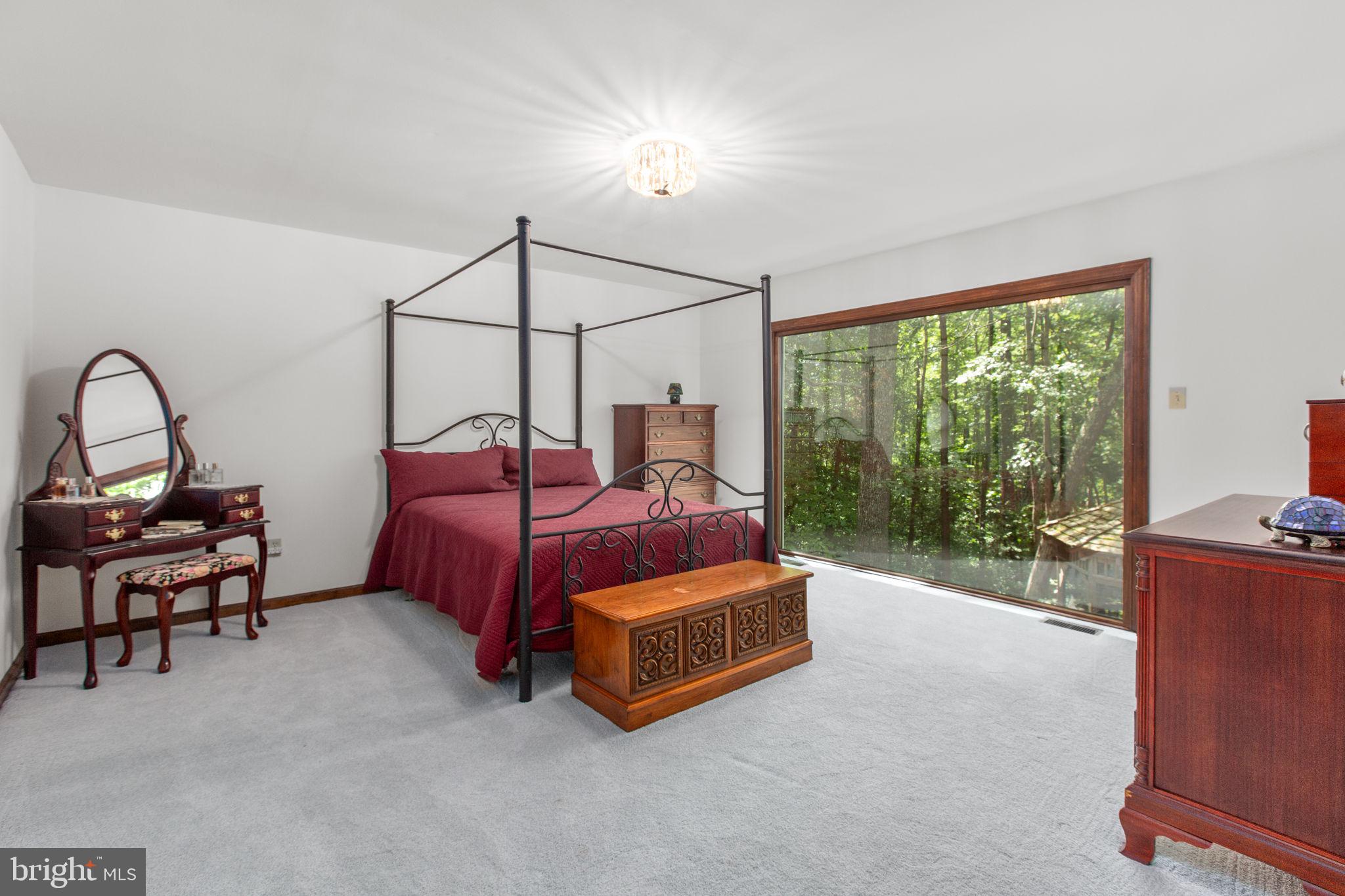 SLEEPY HOLLOW - Residential