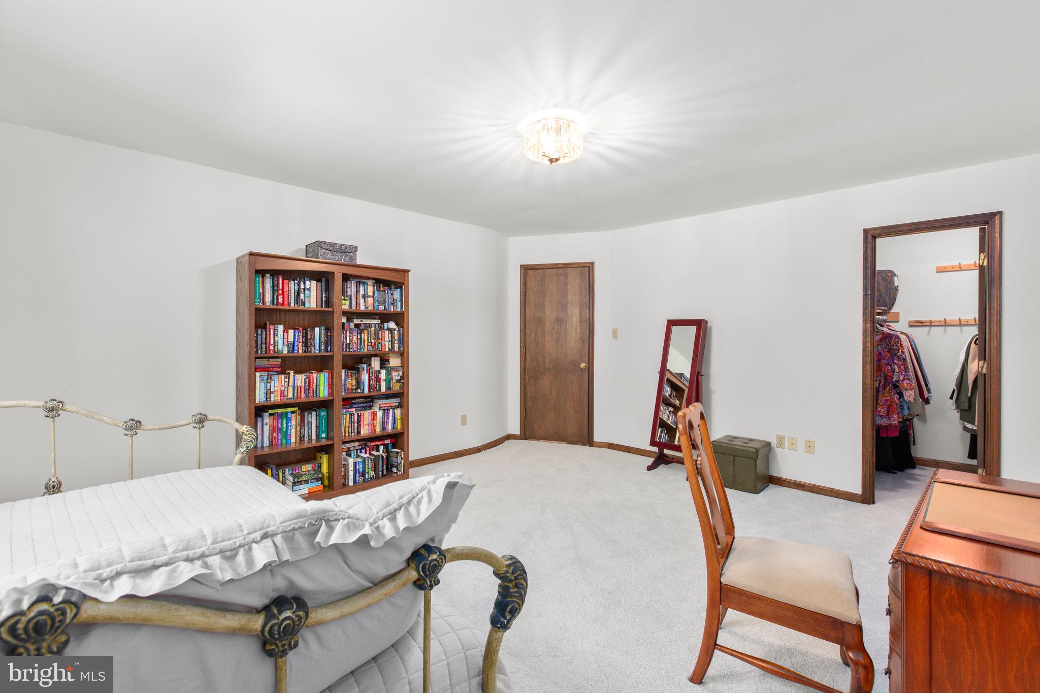 SLEEPY HOLLOW - Residential