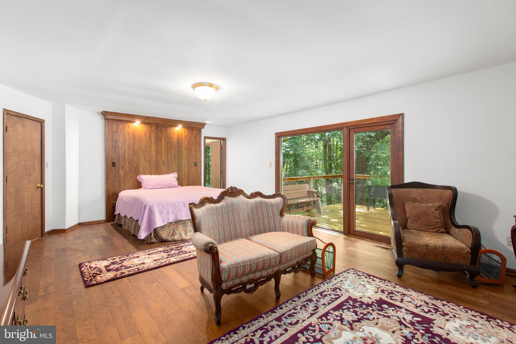 SLEEPY HOLLOW - Residential