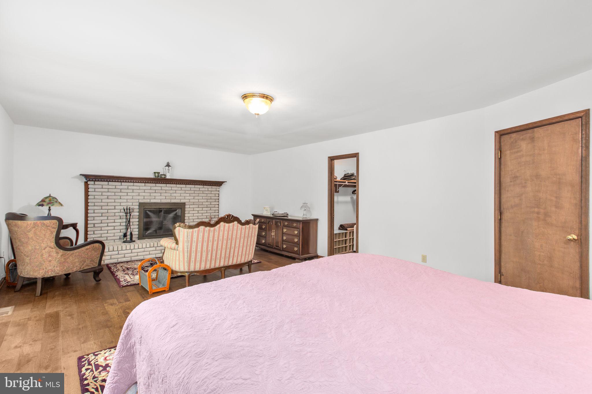 SLEEPY HOLLOW - Residential