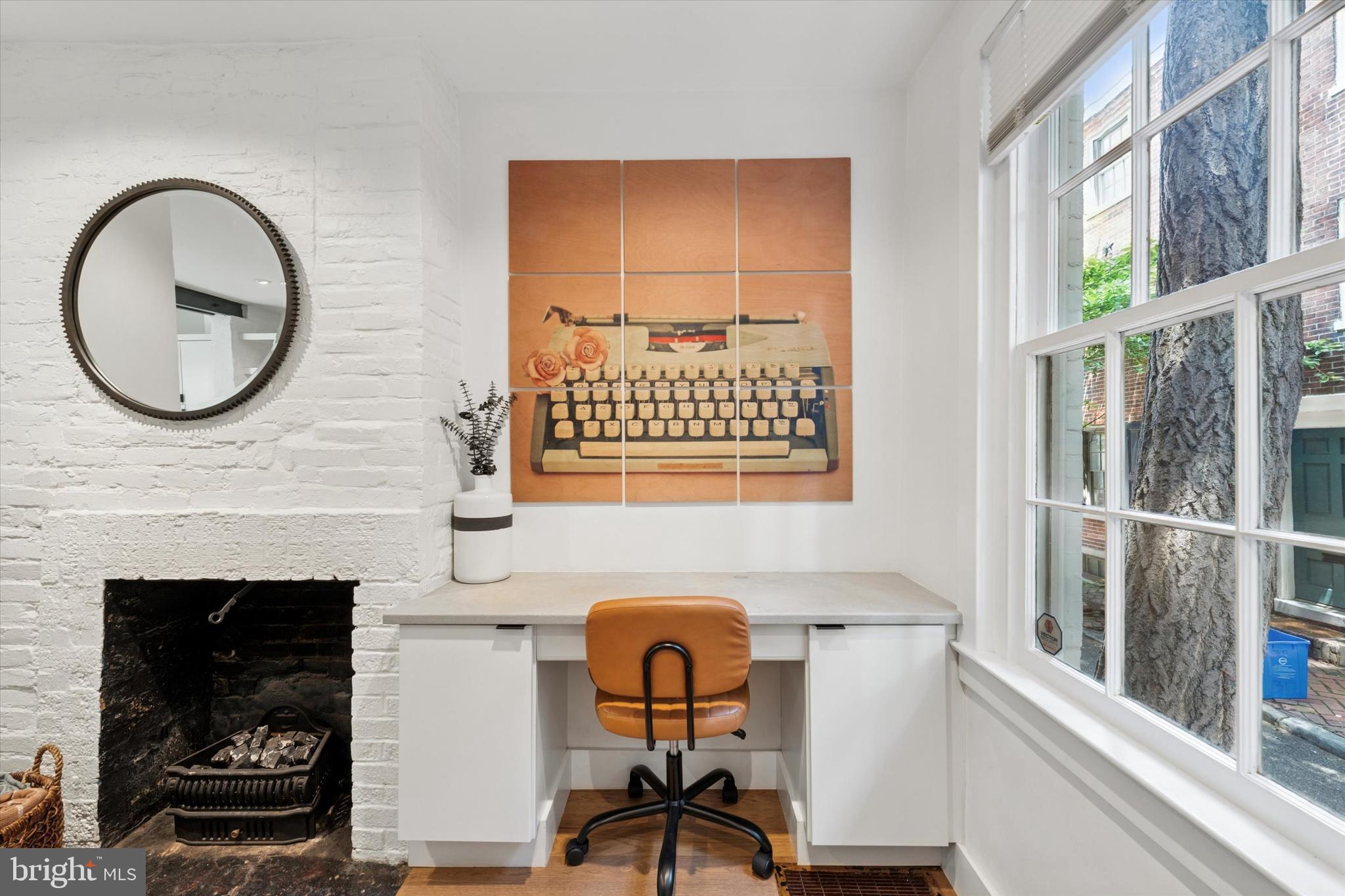 WASHINGTON SQ WEST - Residential Lease