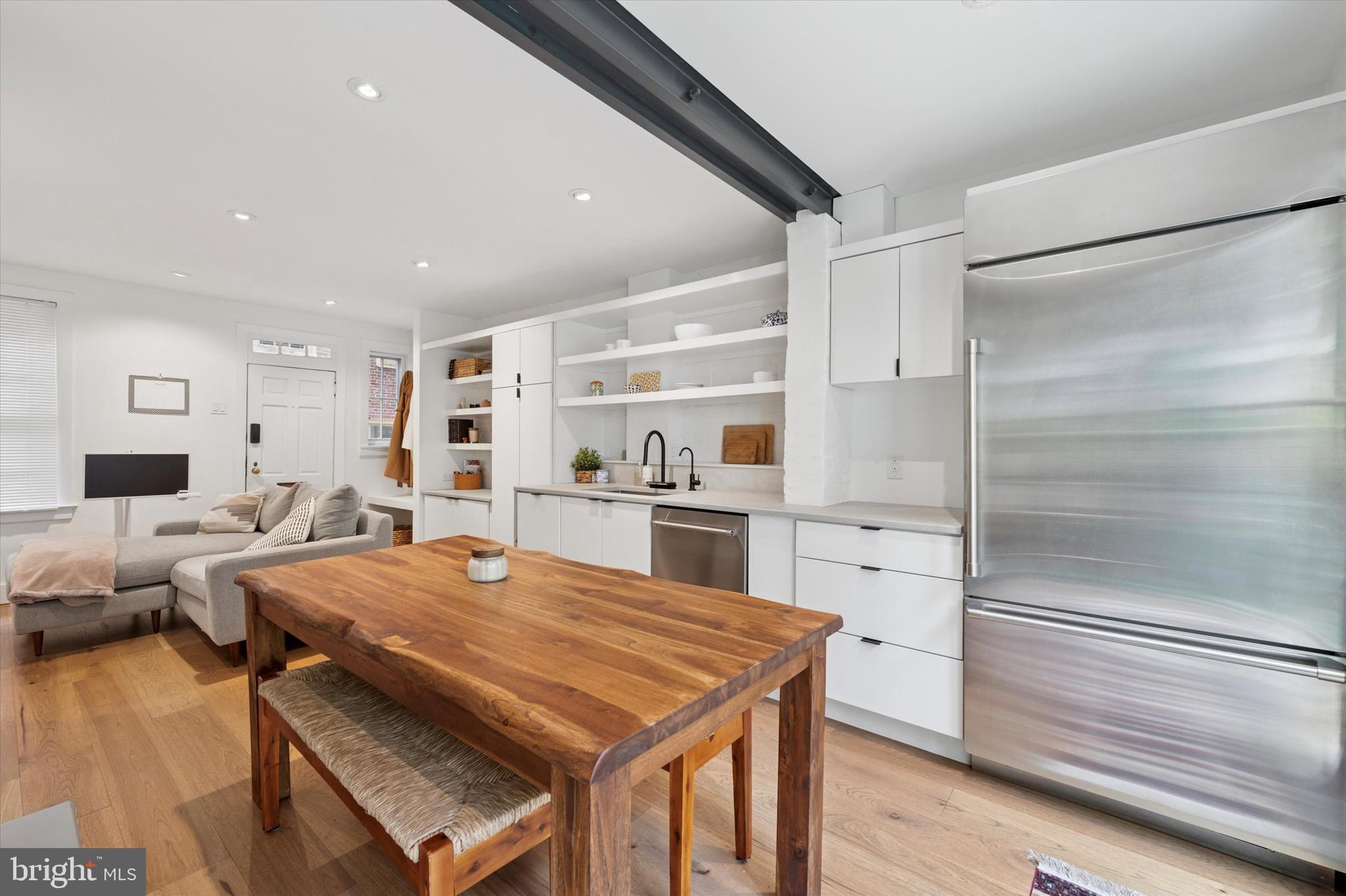 WASHINGTON SQ WEST - Residential Lease