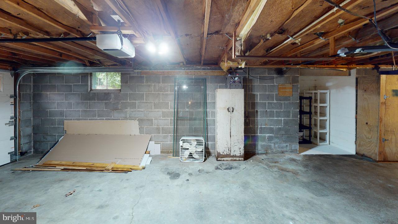 KNOBLEY HEIGHTS - Residential