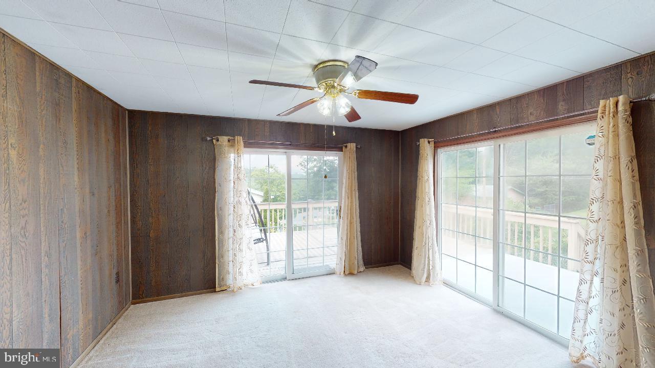 KNOBLEY HEIGHTS - Residential