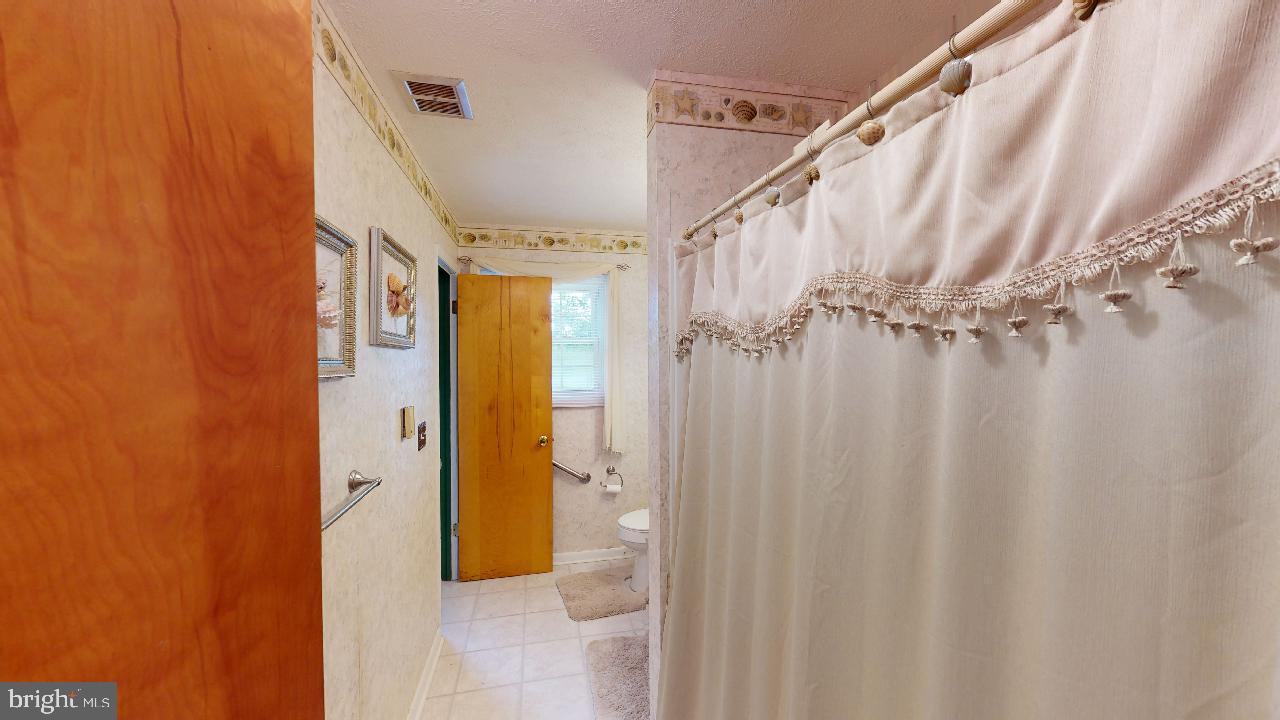 KNOBLEY HEIGHTS - Residential