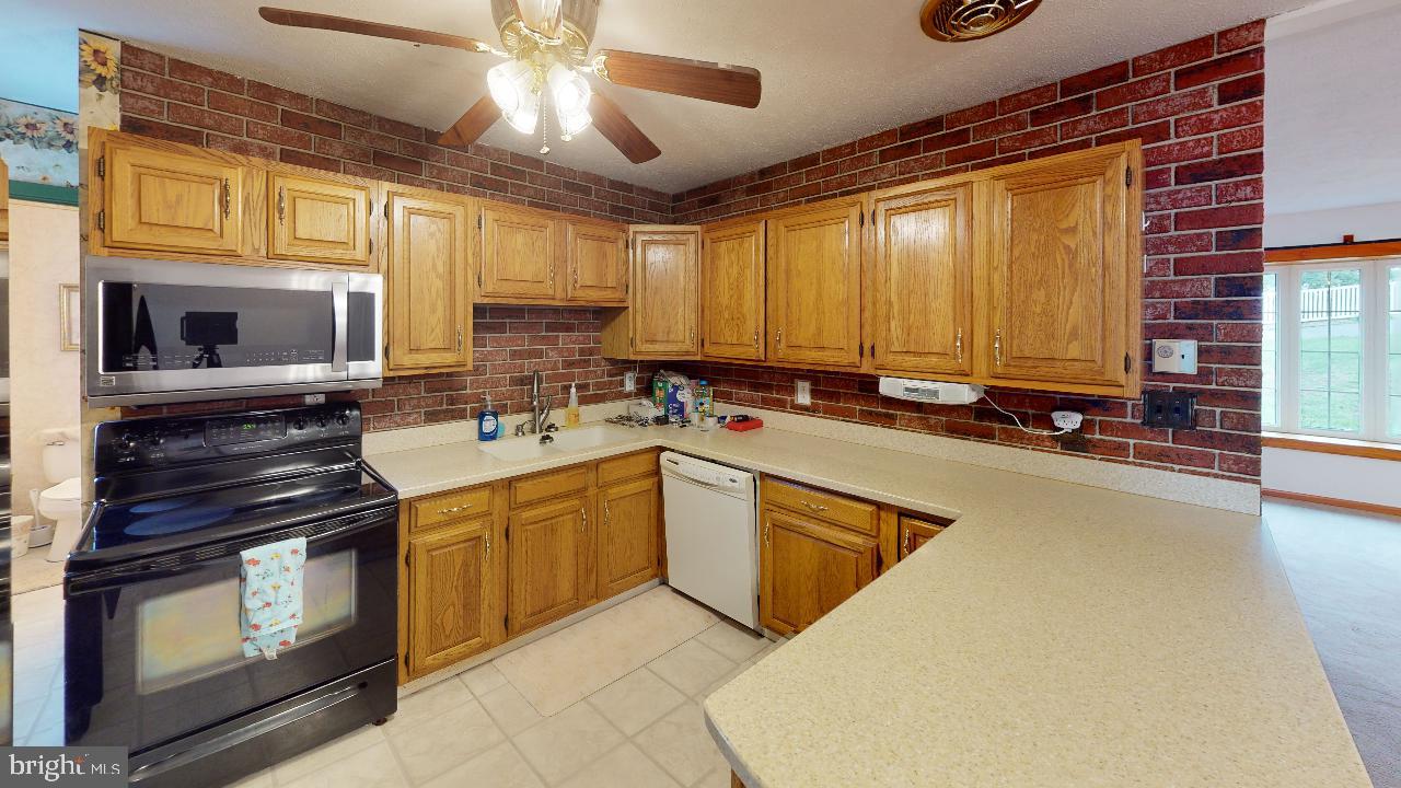 KNOBLEY HEIGHTS - Residential