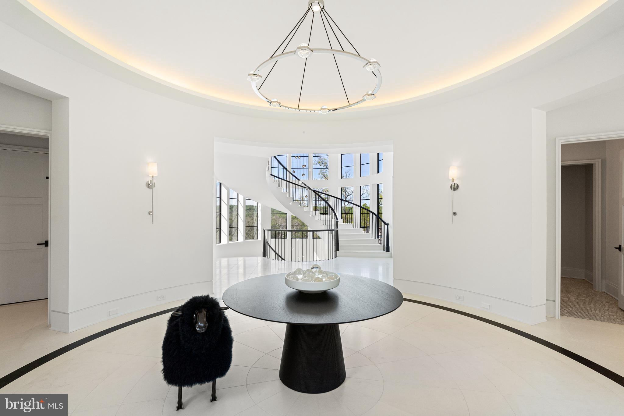 BULLS NECK HUNDRED - Residential