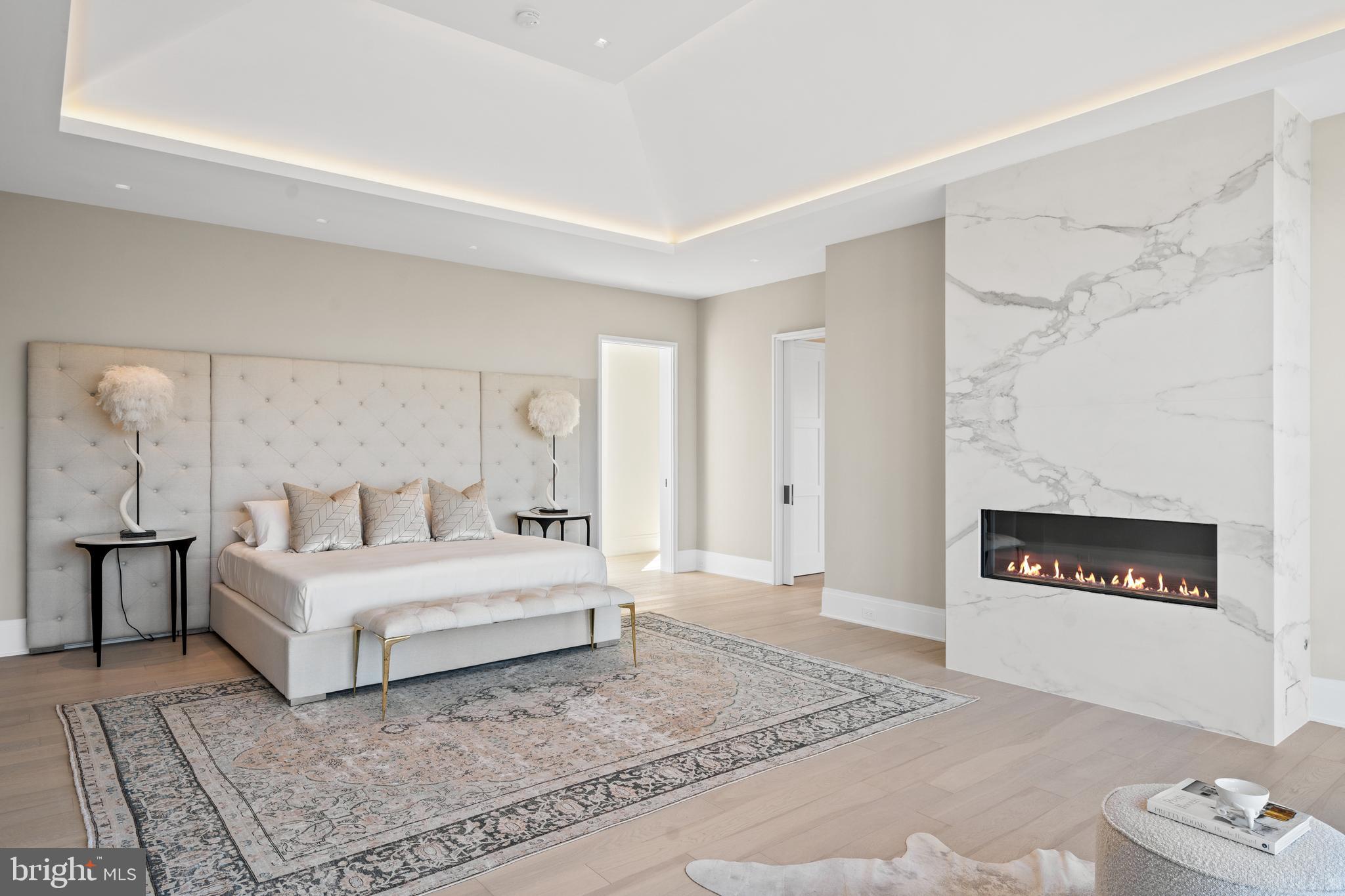 BULLS NECK HUNDRED - Residential