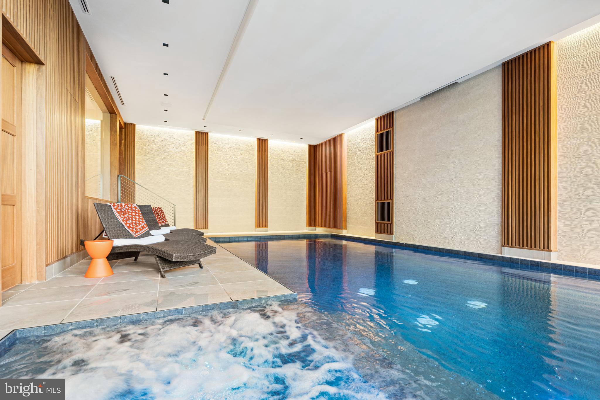 BULLS NECK HUNDRED - Residential