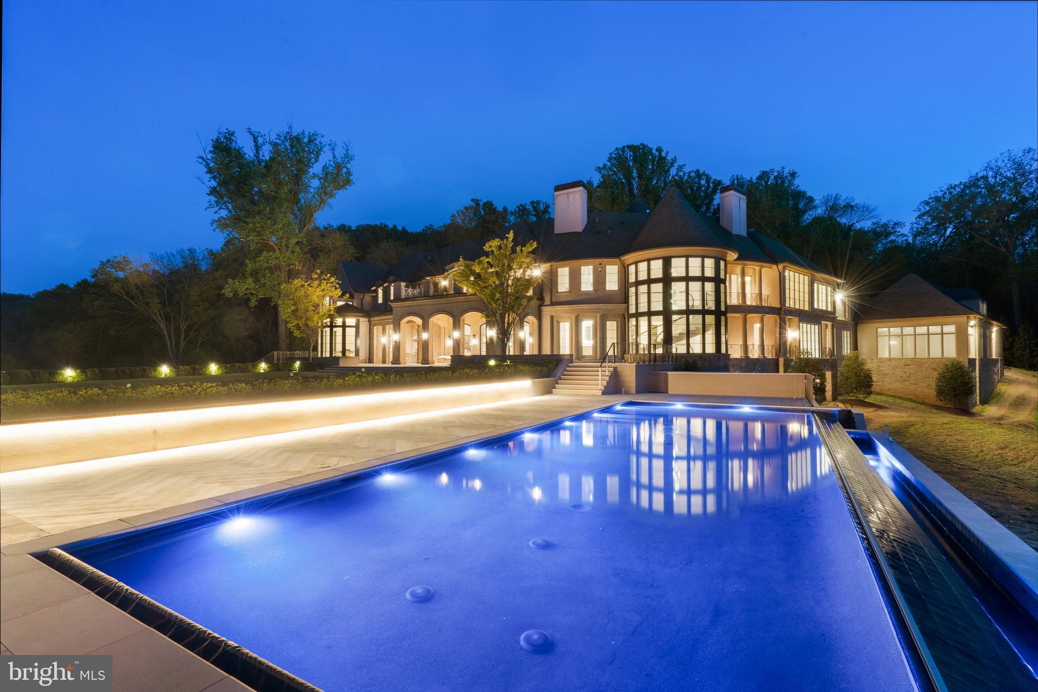 BULLS NECK HUNDRED - Residential