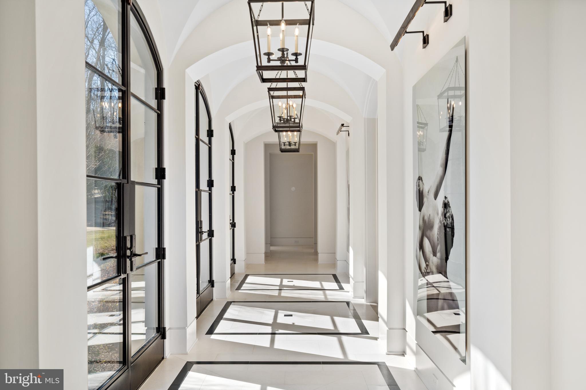 BULLS NECK HUNDRED - Residential