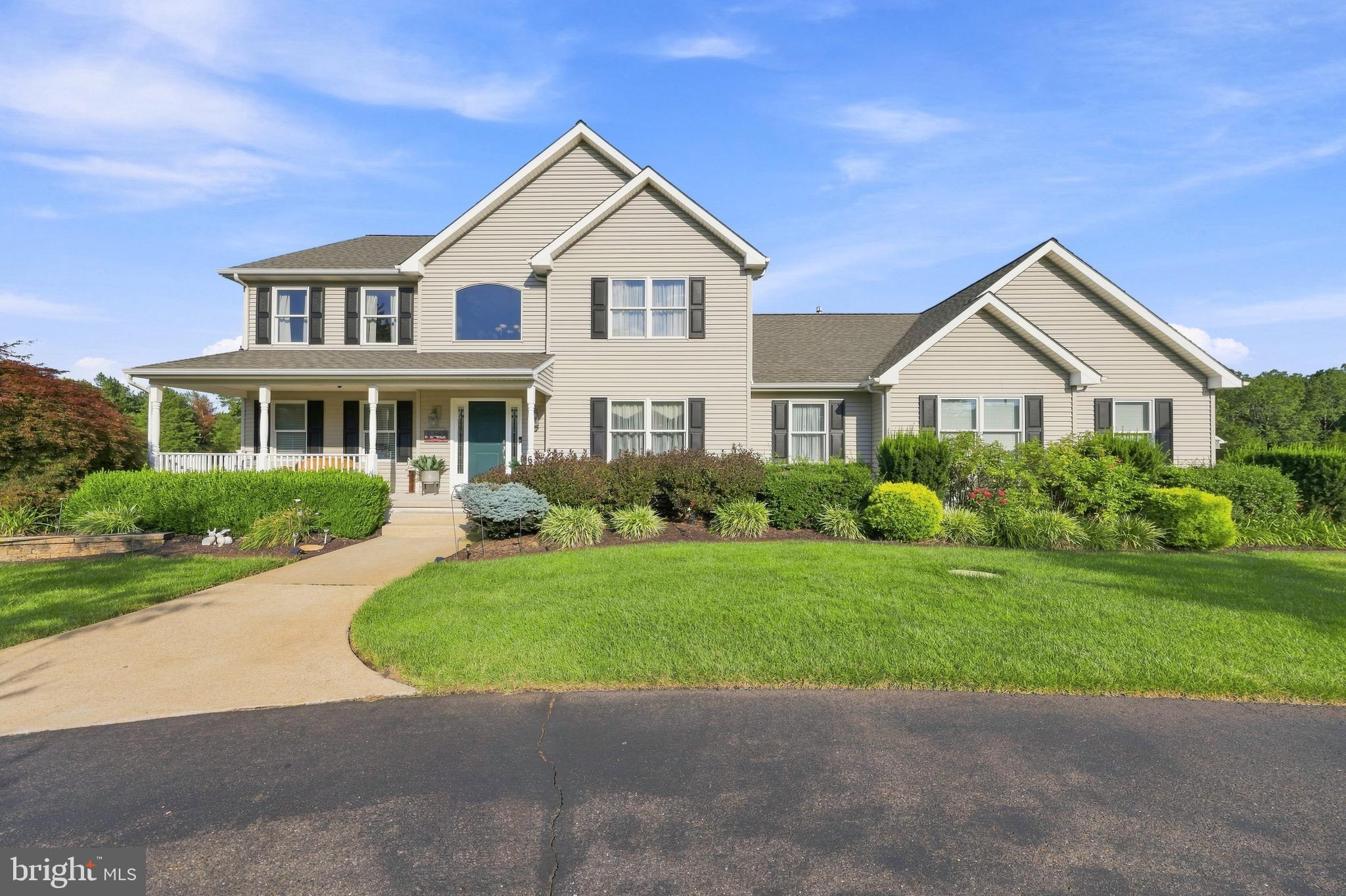 646 ALBERTSON ROAD