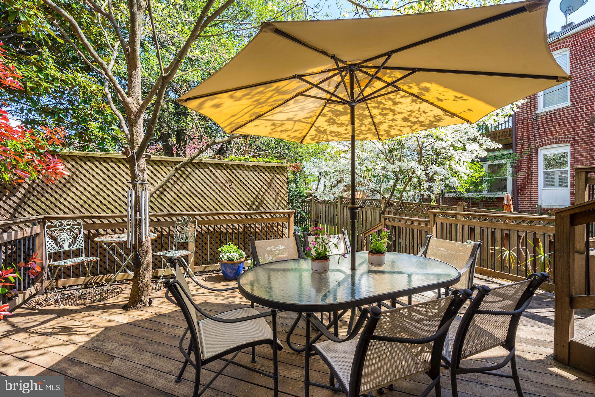 CAPITOL HILL - Residential