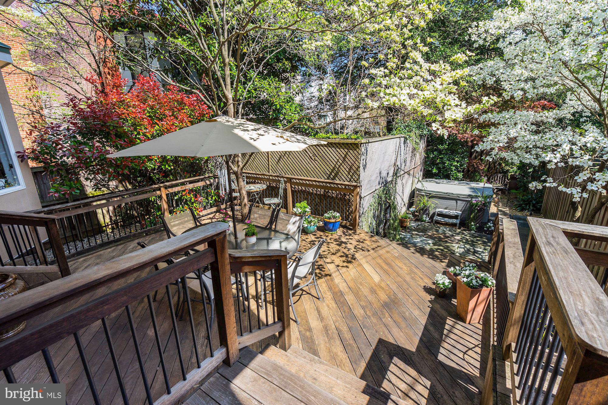 CAPITOL HILL - Residential