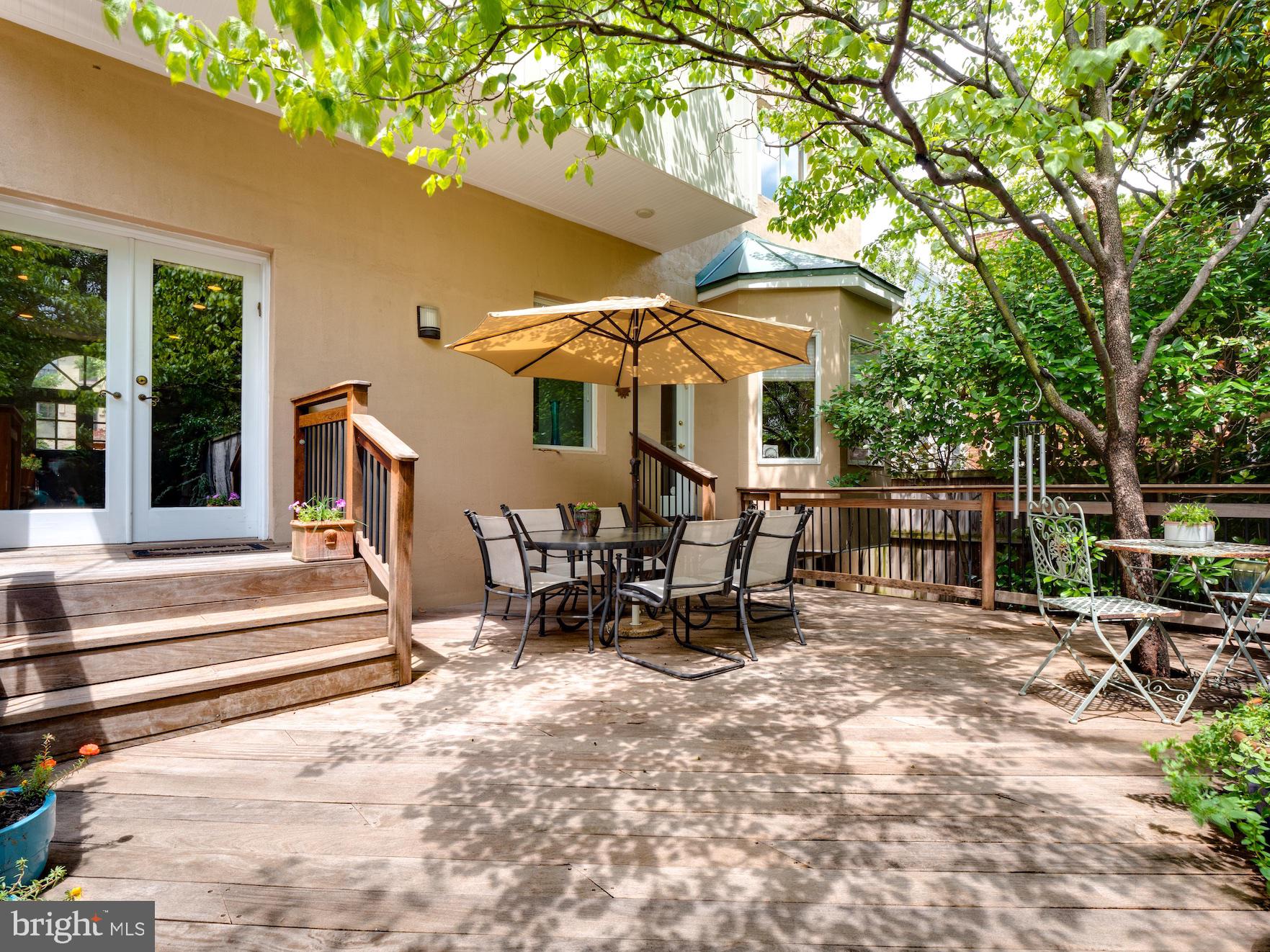 CAPITOL HILL - Residential