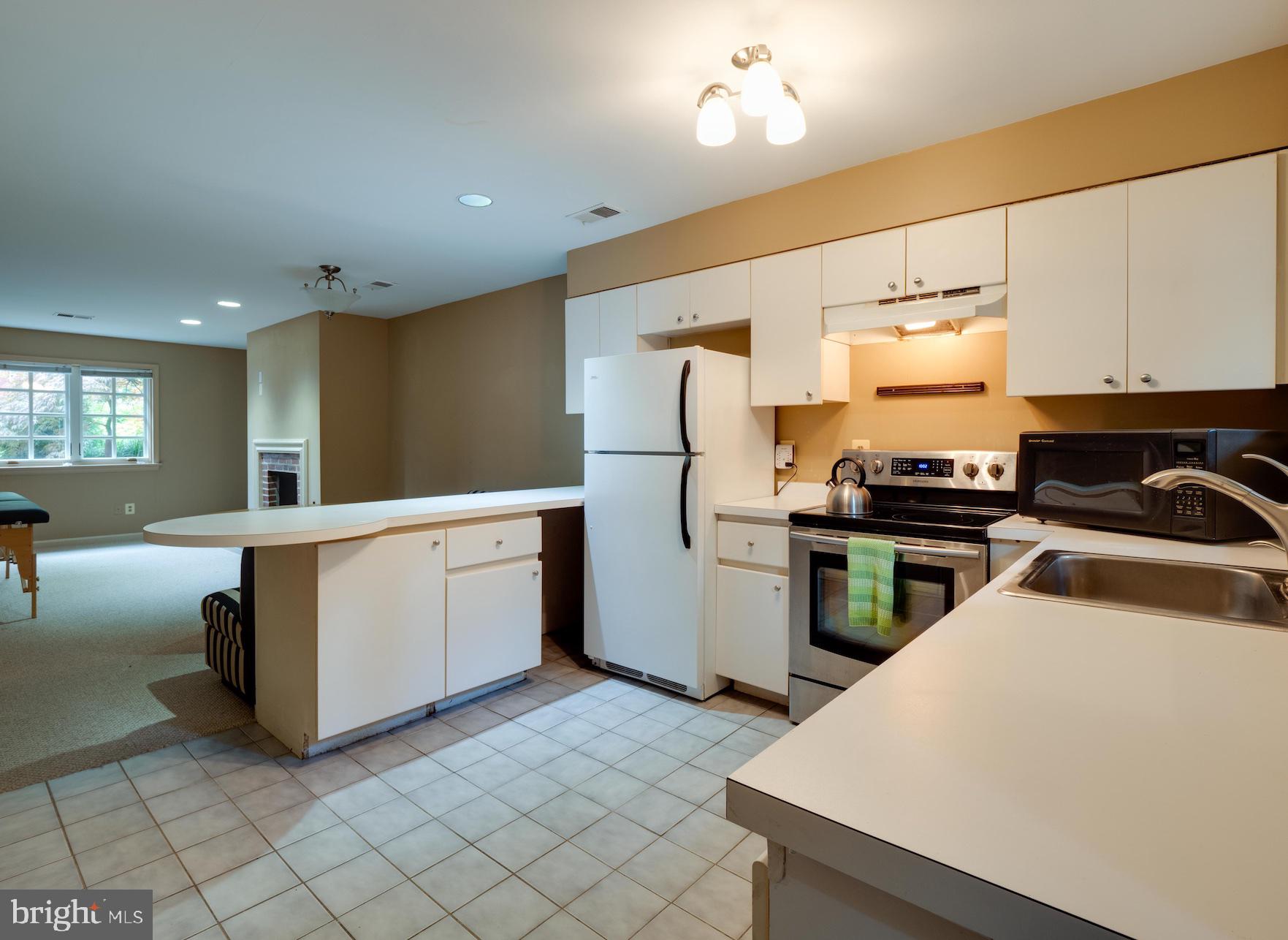 CAPITOL HILL - Residential