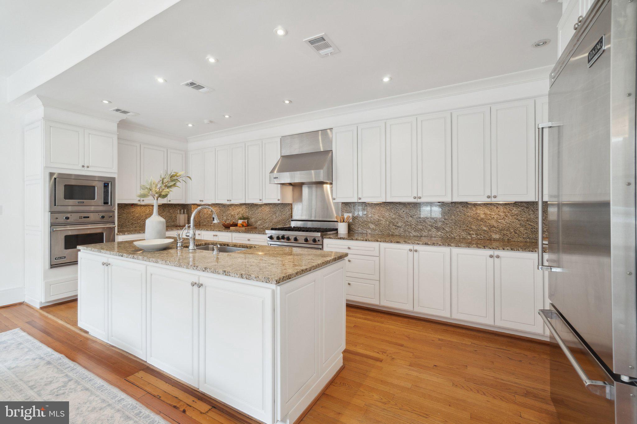 GEORGETOWN - Residential