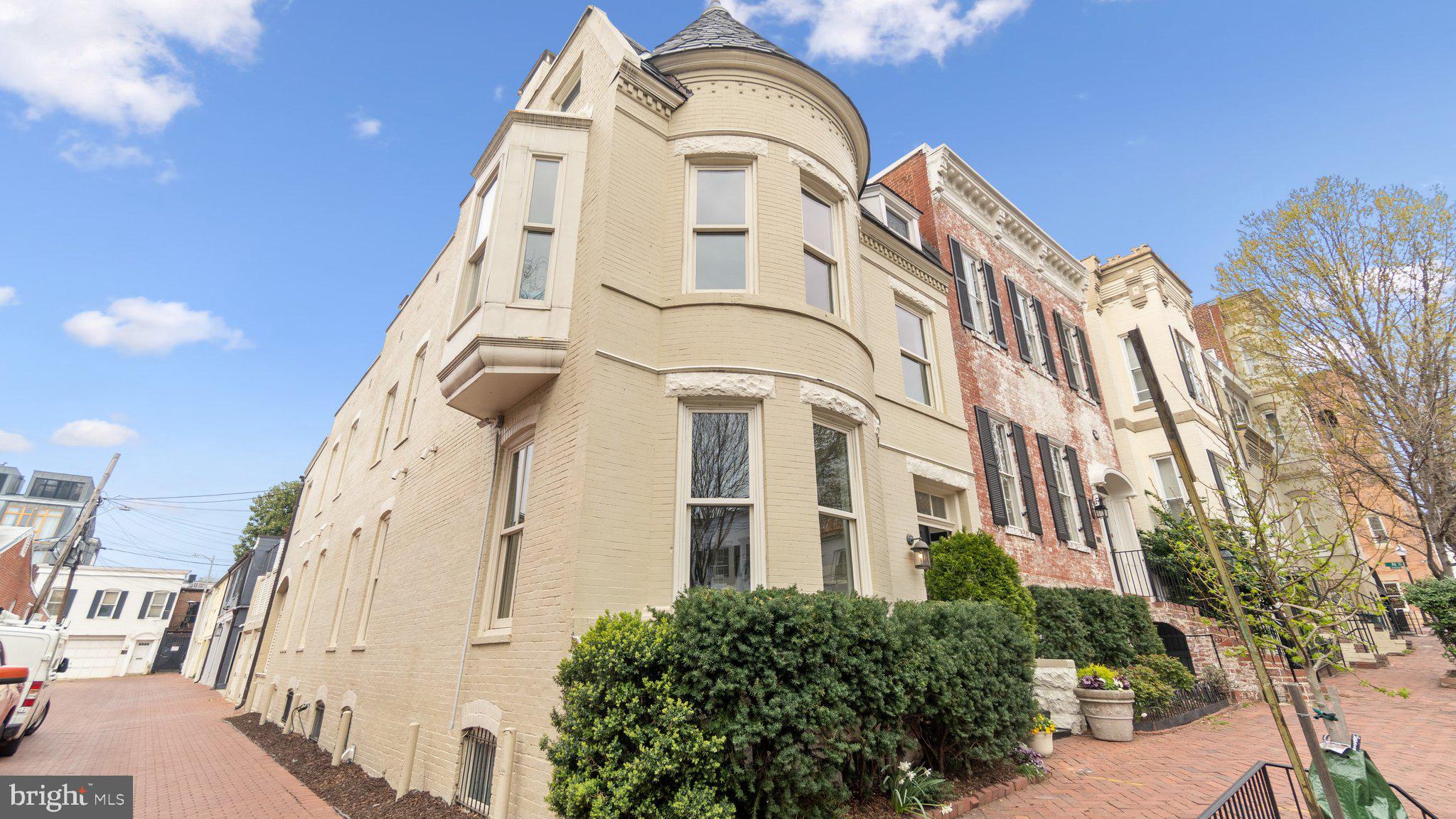 GEORGETOWN - Residential
