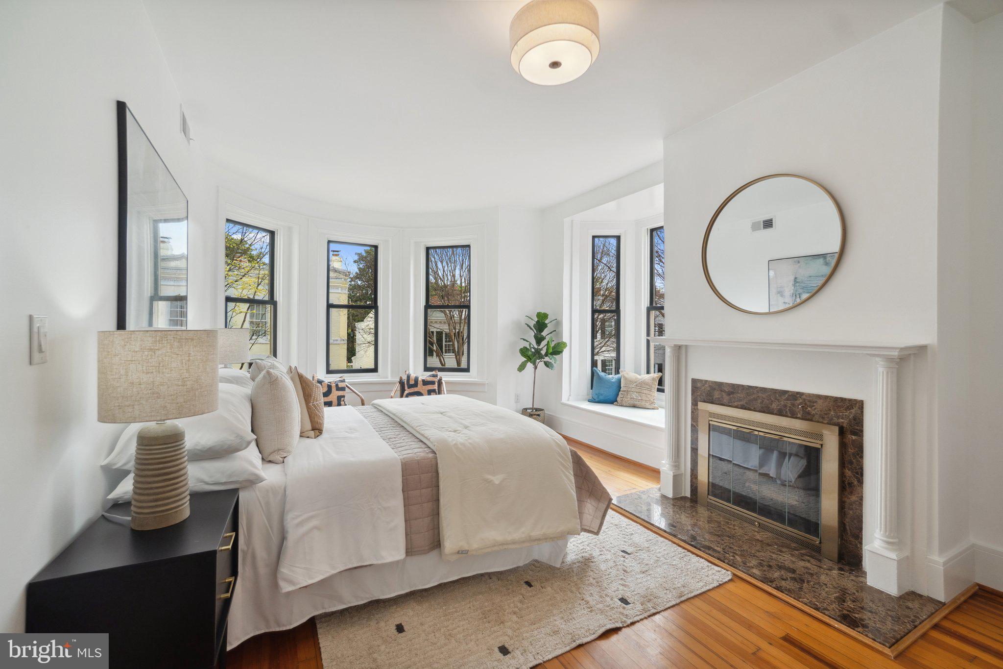 GEORGETOWN - Residential