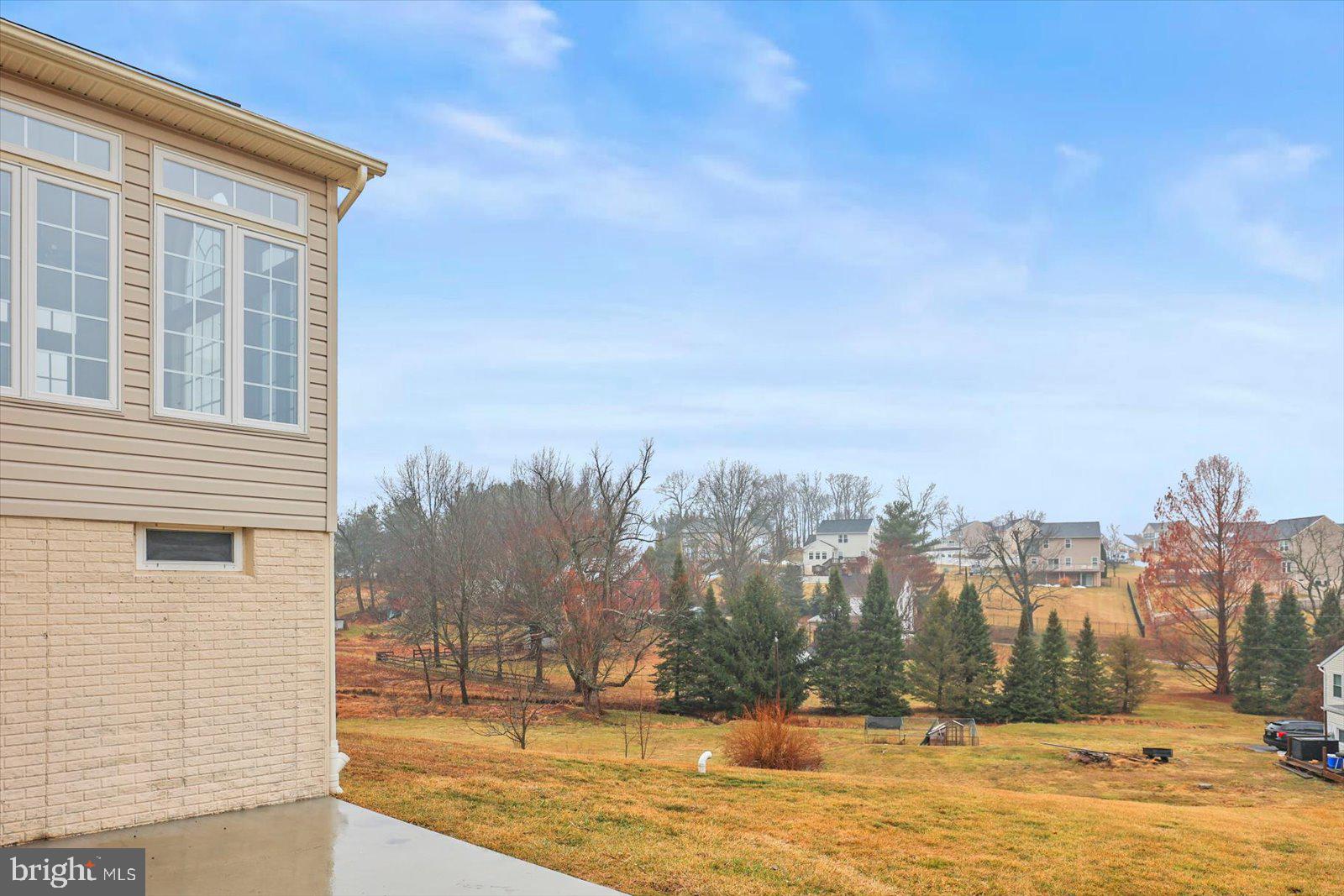 SOUTH POINTE - Residential