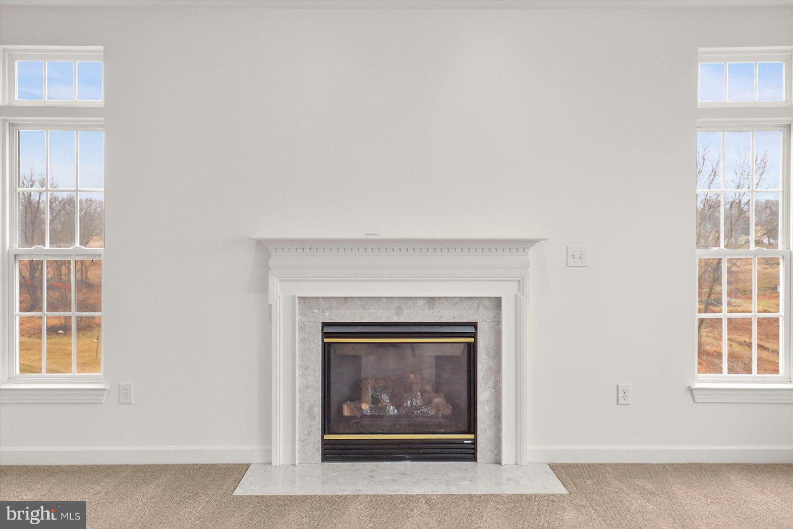 SOUTH POINTE - Residential