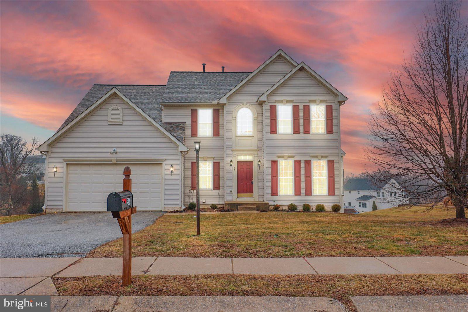 SOUTH POINTE - Residential