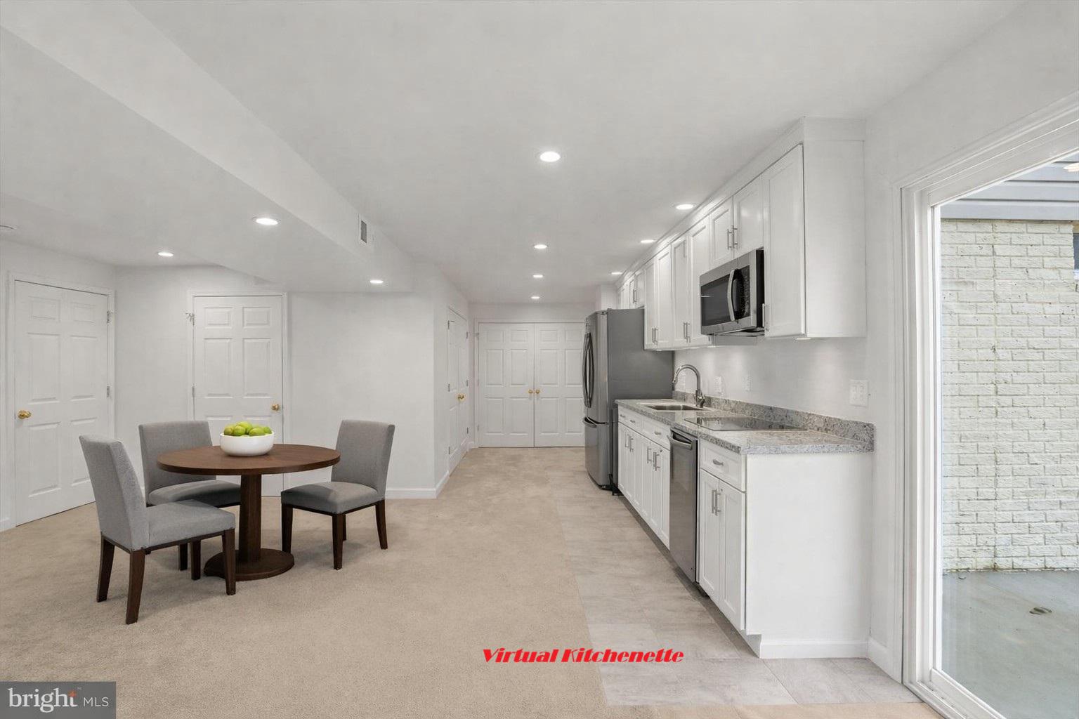 SOUTH POINTE - Residential