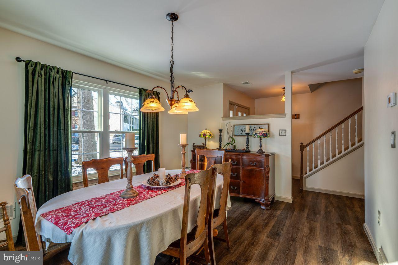 113 OAK KNOLL CIRCLE