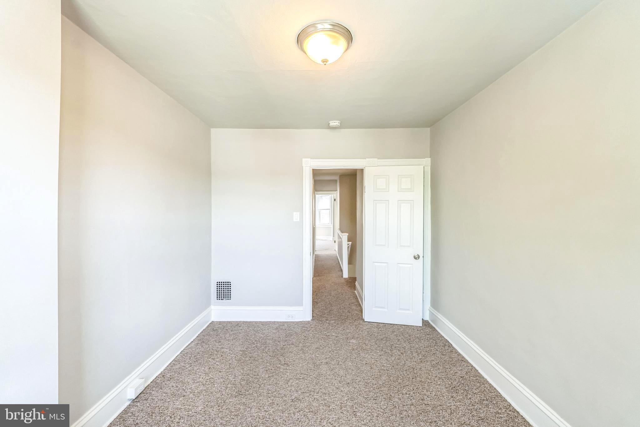 MANAYUNK - Residential Lease