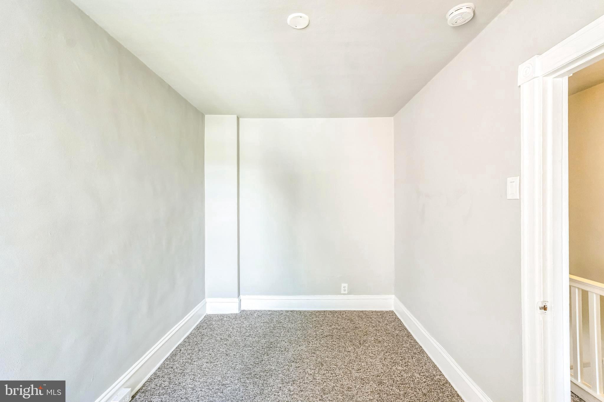 MANAYUNK - Residential Lease