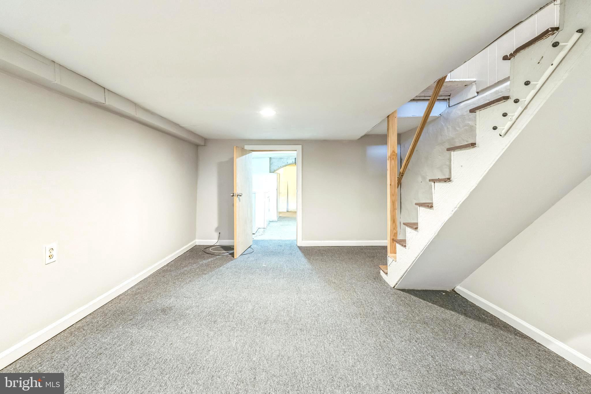 MANAYUNK - Residential Lease