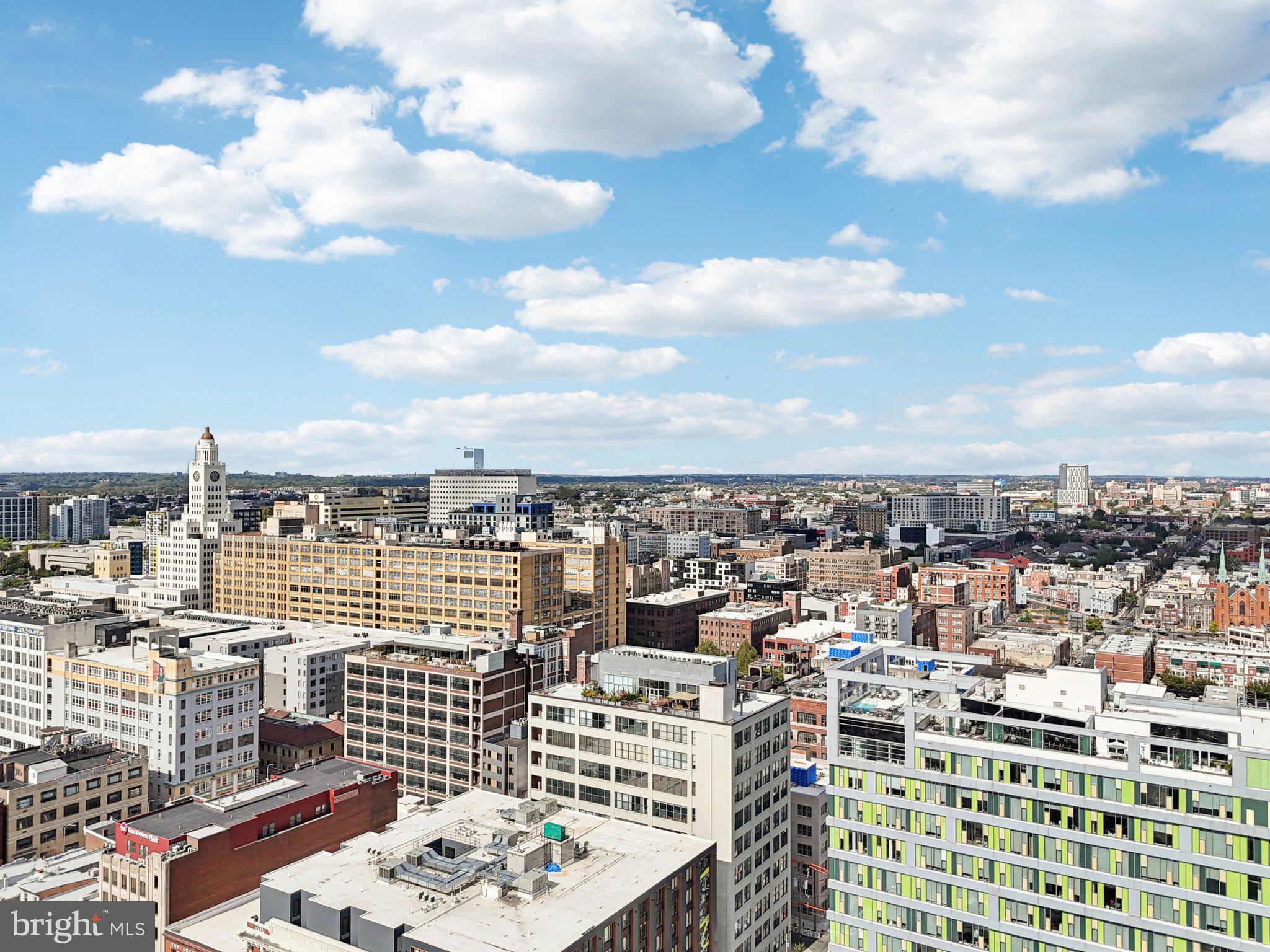 LOFT DISTRICT - Residential