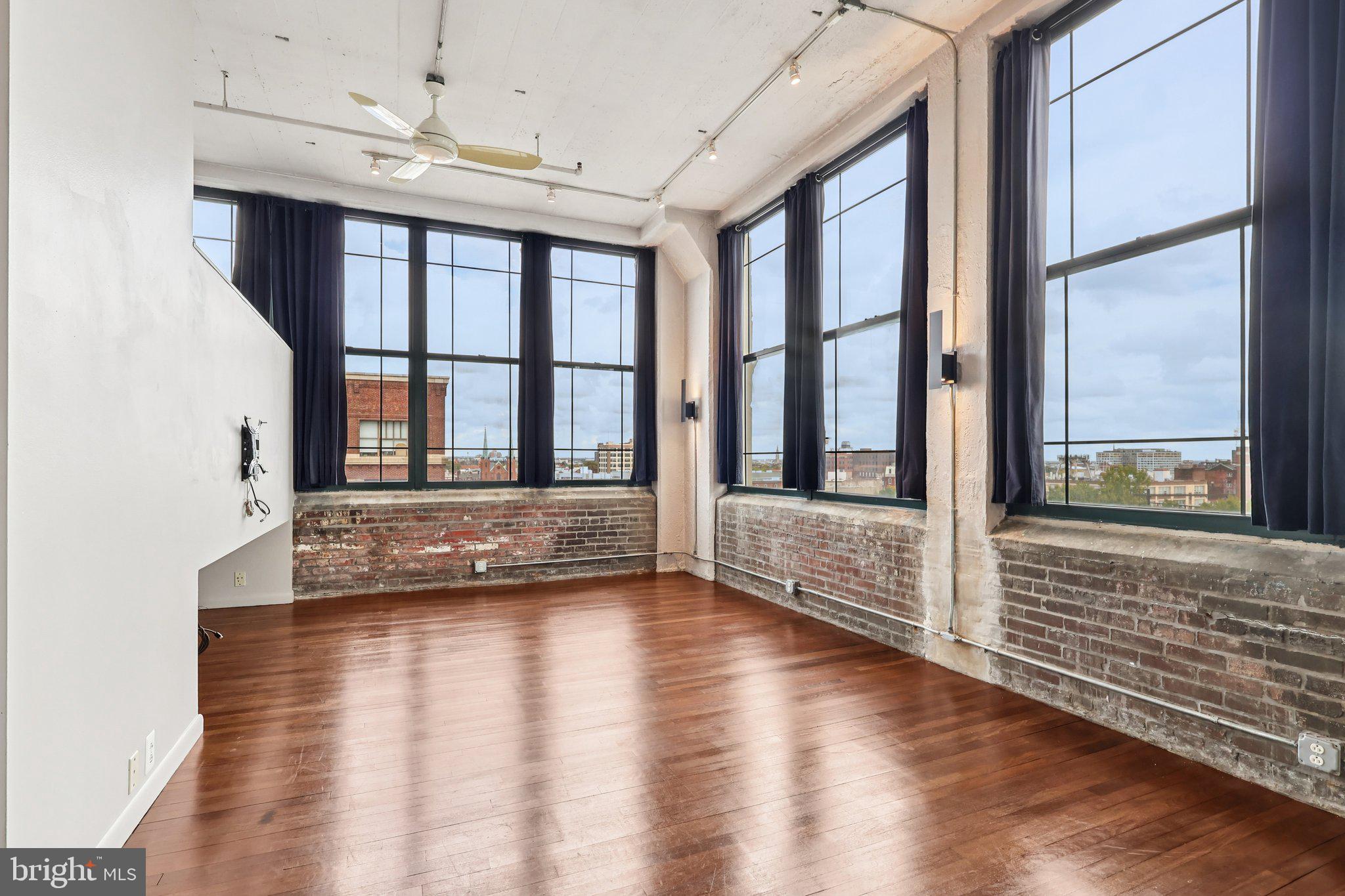 LOFT DISTRICT - Residential