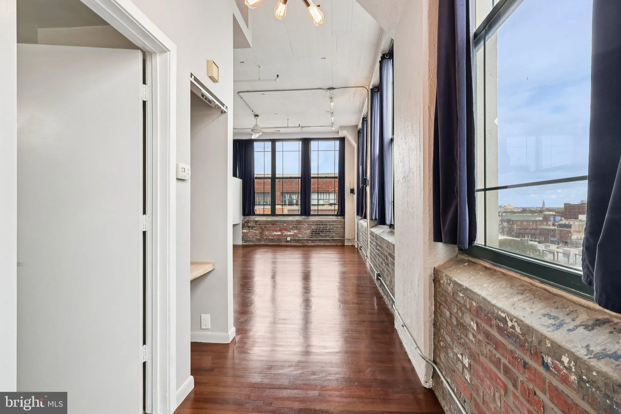 Philadelphia, Pennsylvania 19107, United States, 1 Bedroom Bedrooms, ,1 BathroomBathrooms,Residential,Active,224022