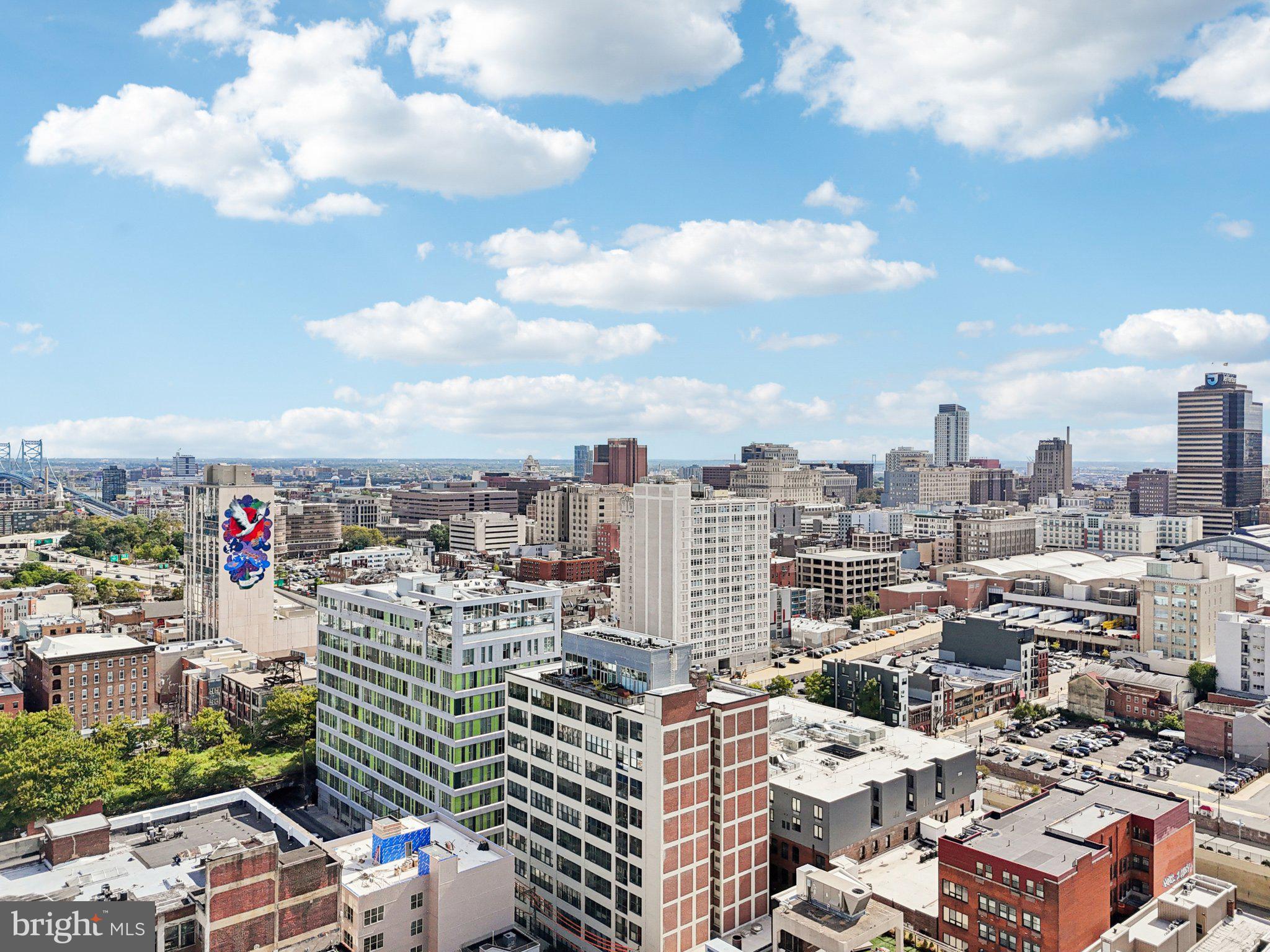 LOFT DISTRICT - Residential