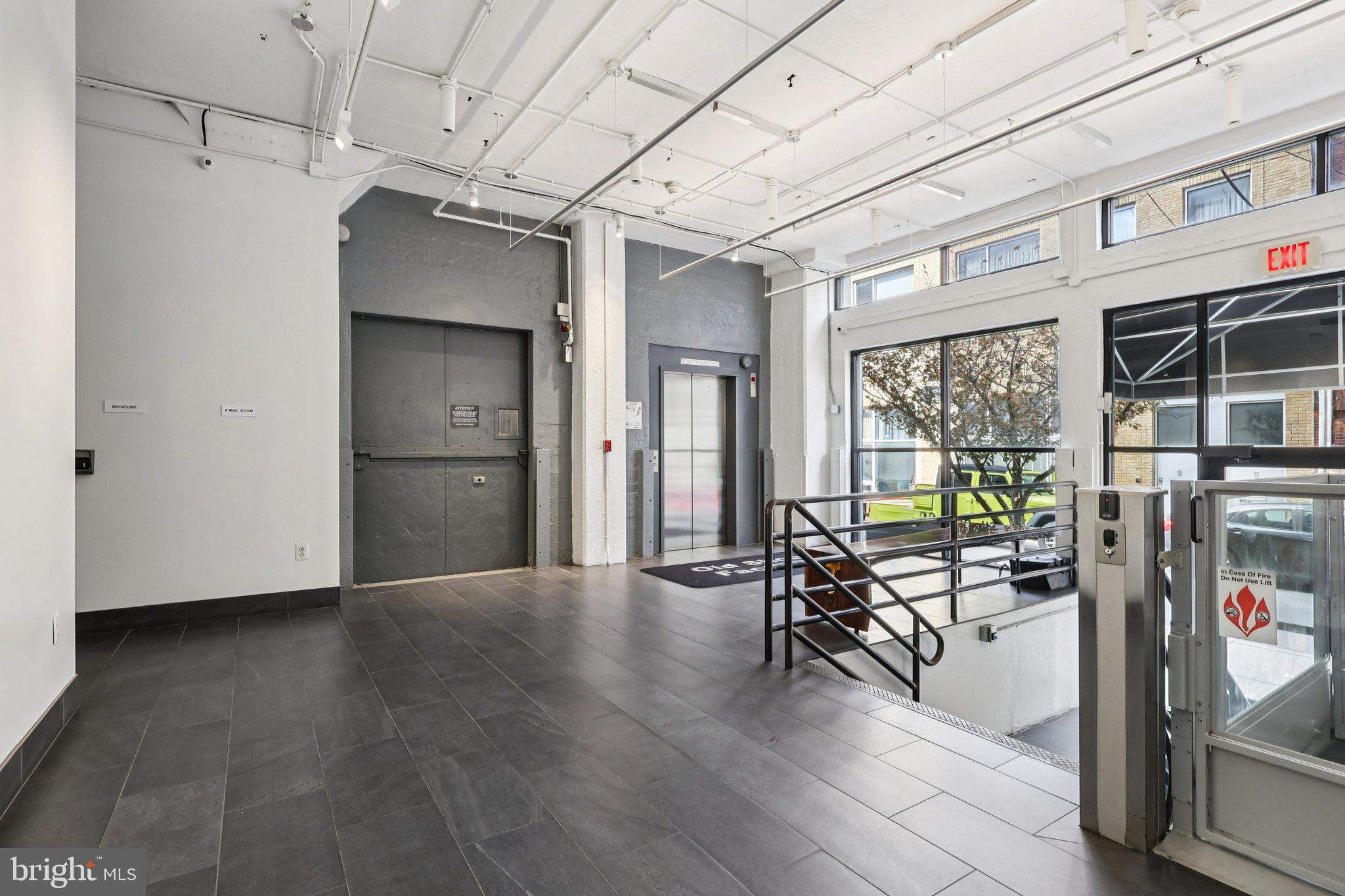 LOFT DISTRICT - Residential