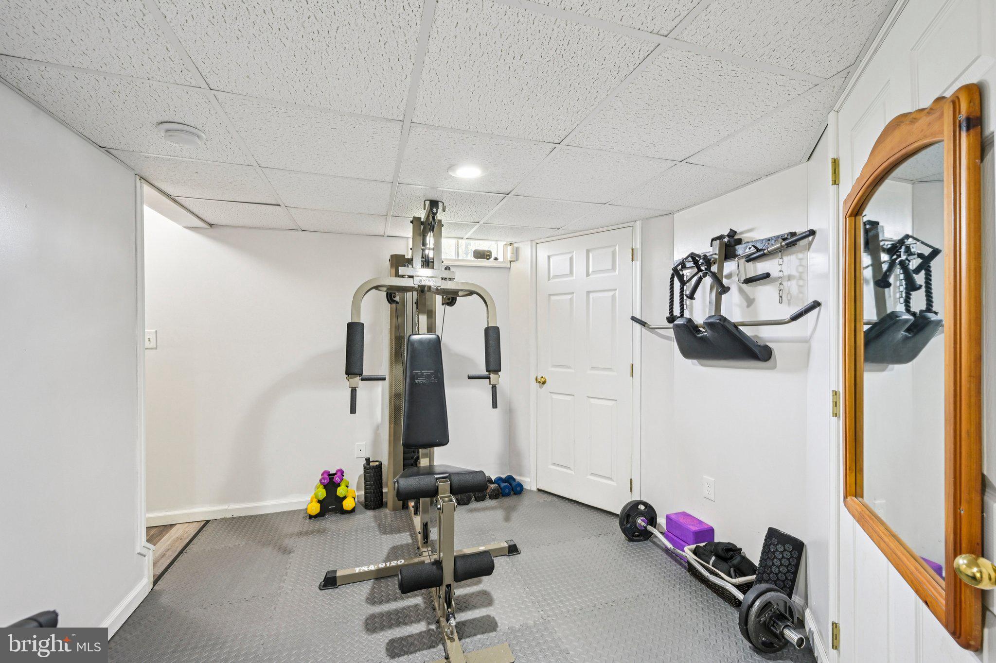 MEADOWBROOK - Residential