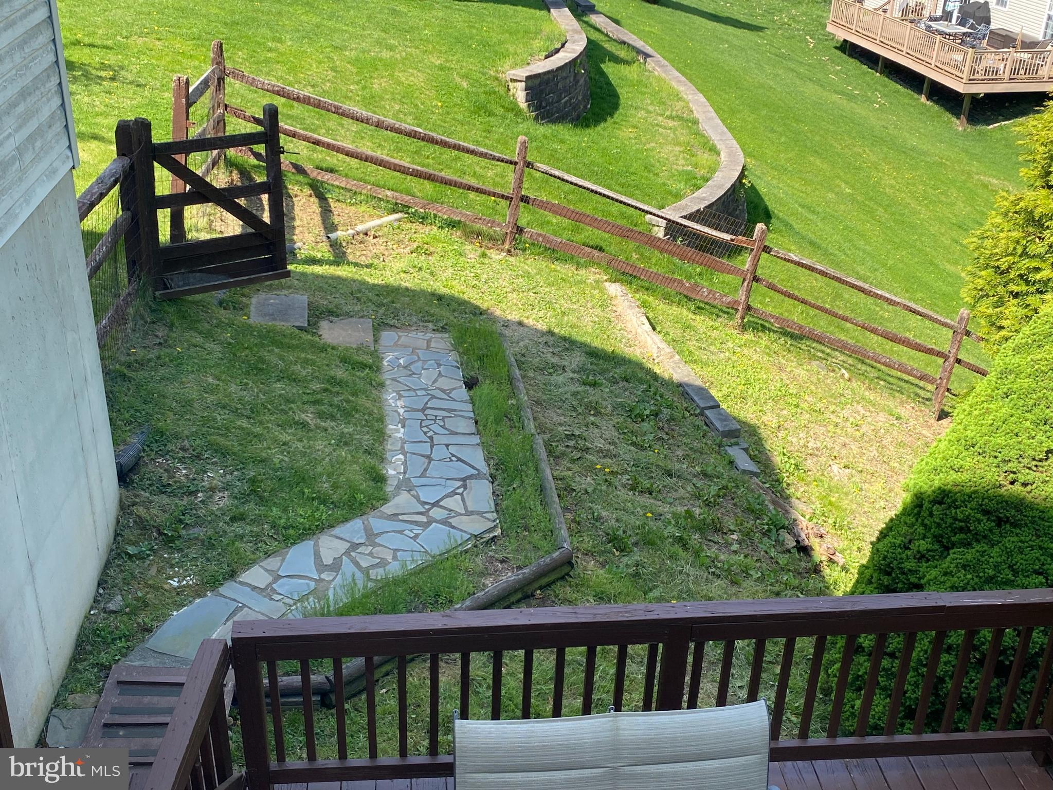 MEADOWBROOK - Residential