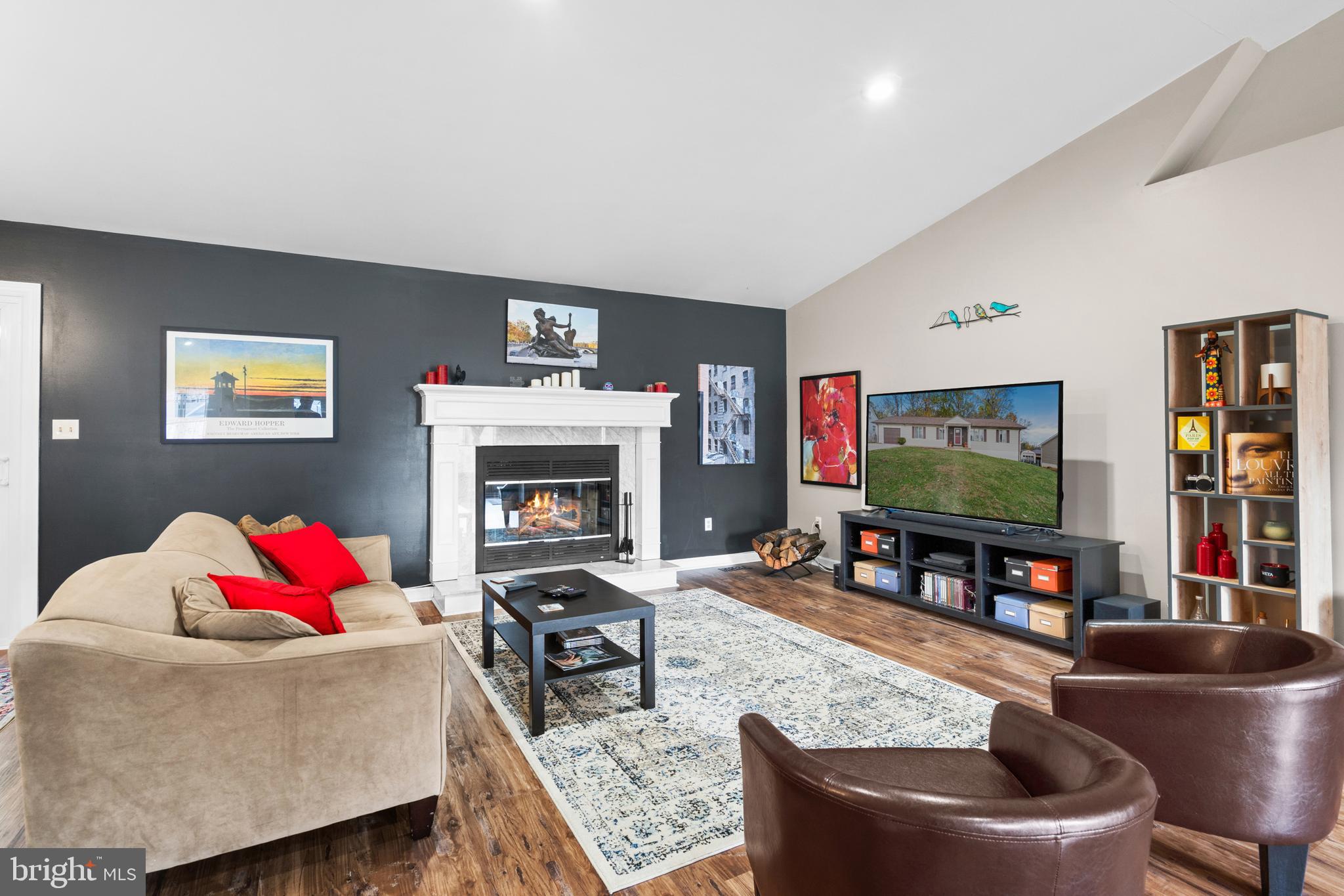 TUSCAWILLA HILLS - Residential